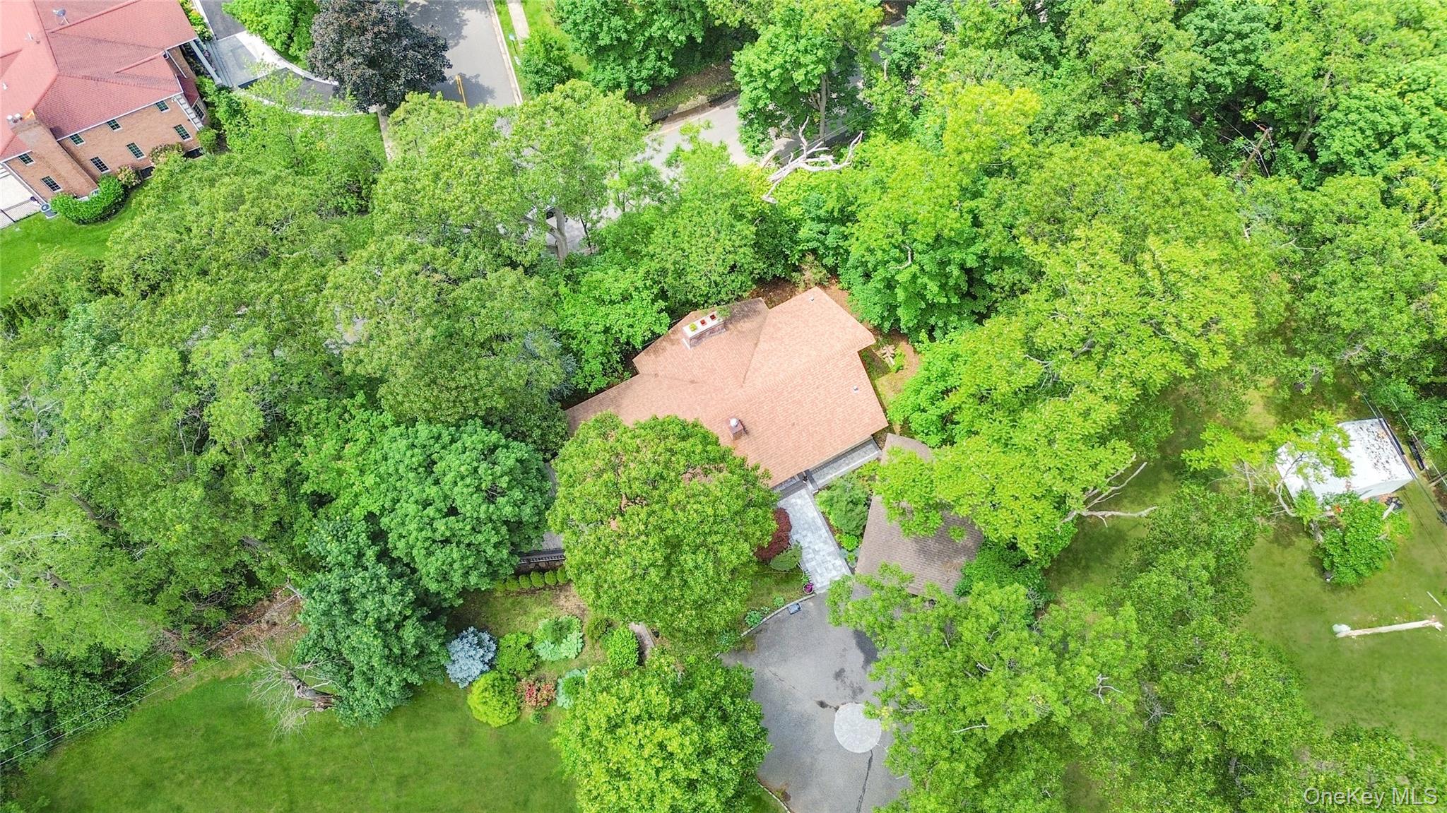 27 Parkway Drive – For Sale photo 19