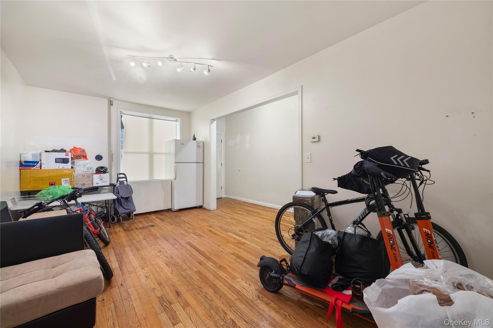 2410 Grand Avenue – For Sale photo 18
