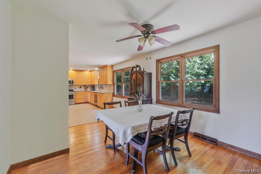 295 Willow Terrace Lane – For Sale photo 50
