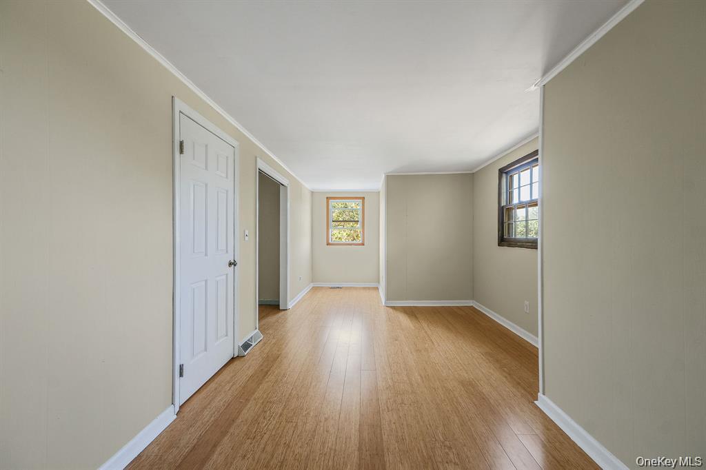 295 Willow Terrace Lane – For Sale photo 32