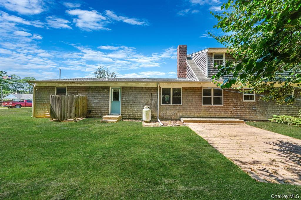 295 Willow Terrace Lane – For Sale photo 16