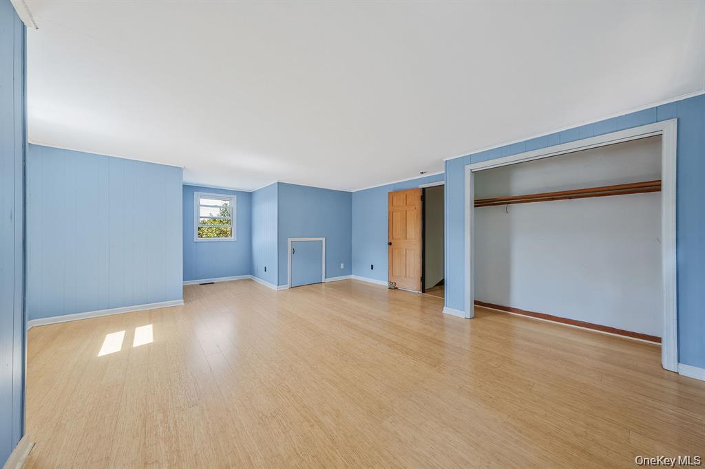 295 Willow Terrace Lane – For Sale photo 30
