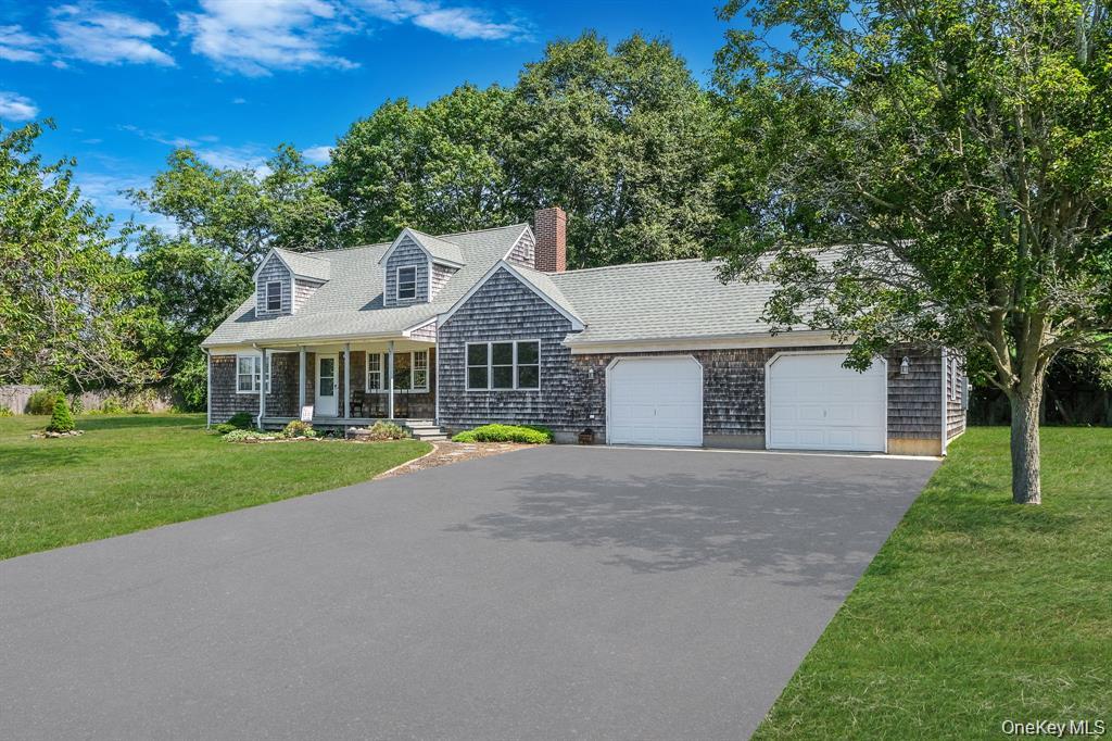 295 Willow Terrace Lane – For Sale photo 2