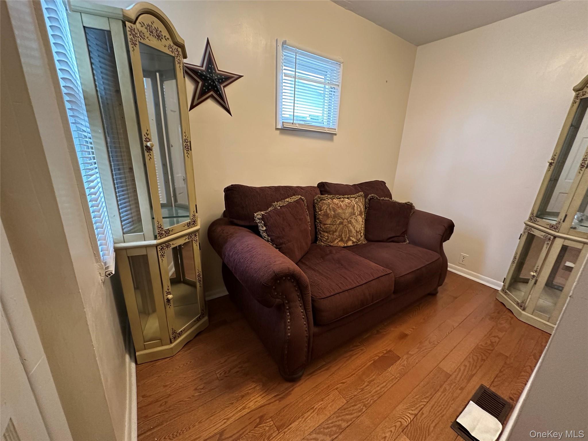 5 Hamilton Street, Unit 1 photo 9