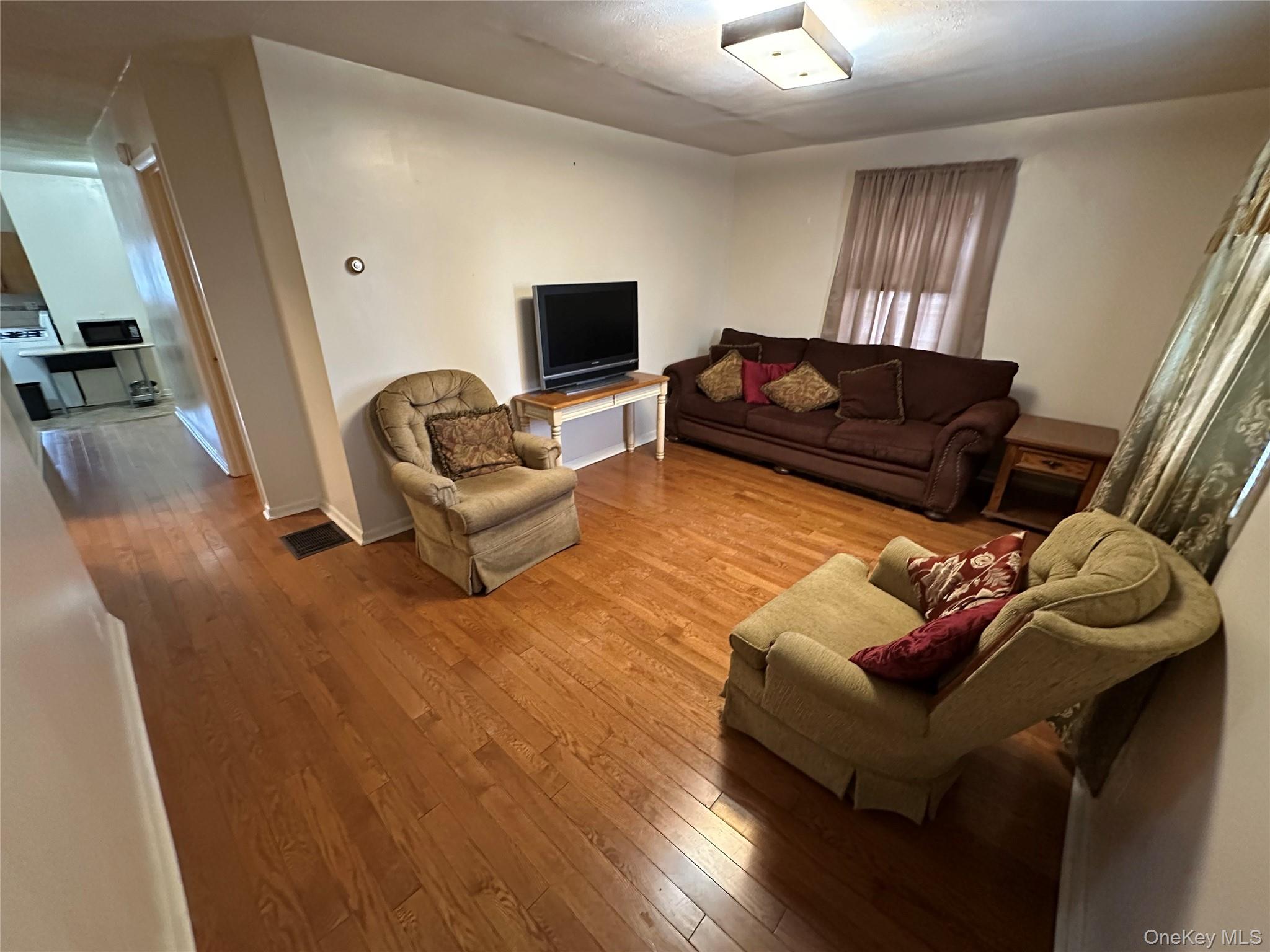 5 Hamilton Street, Unit 1 photo 3