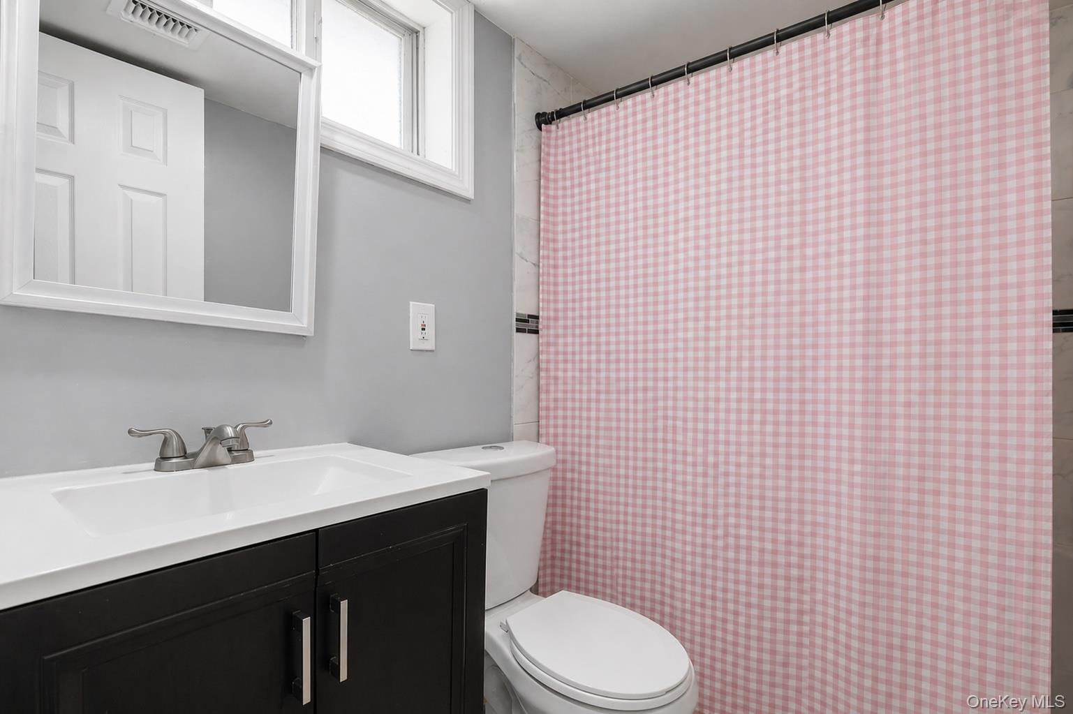 466 Long Island Avenue – For Sale photo 22