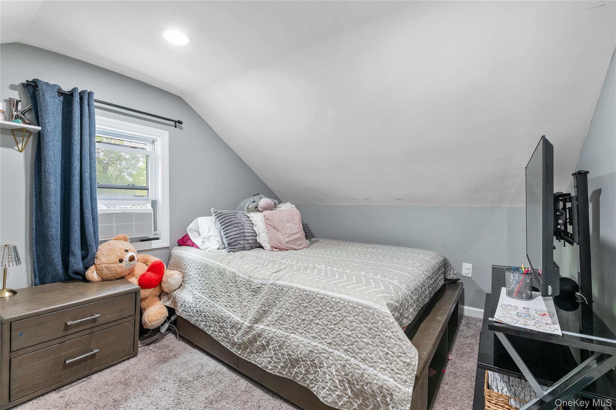 466 Long Island Avenue – For Sale photo 15