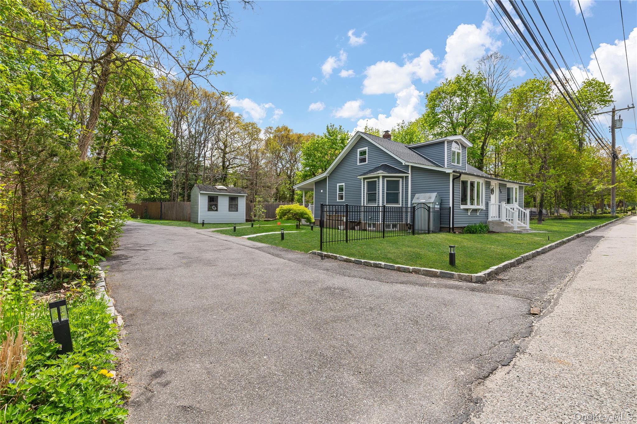 466 Long Island Avenue – For Sale photo 26