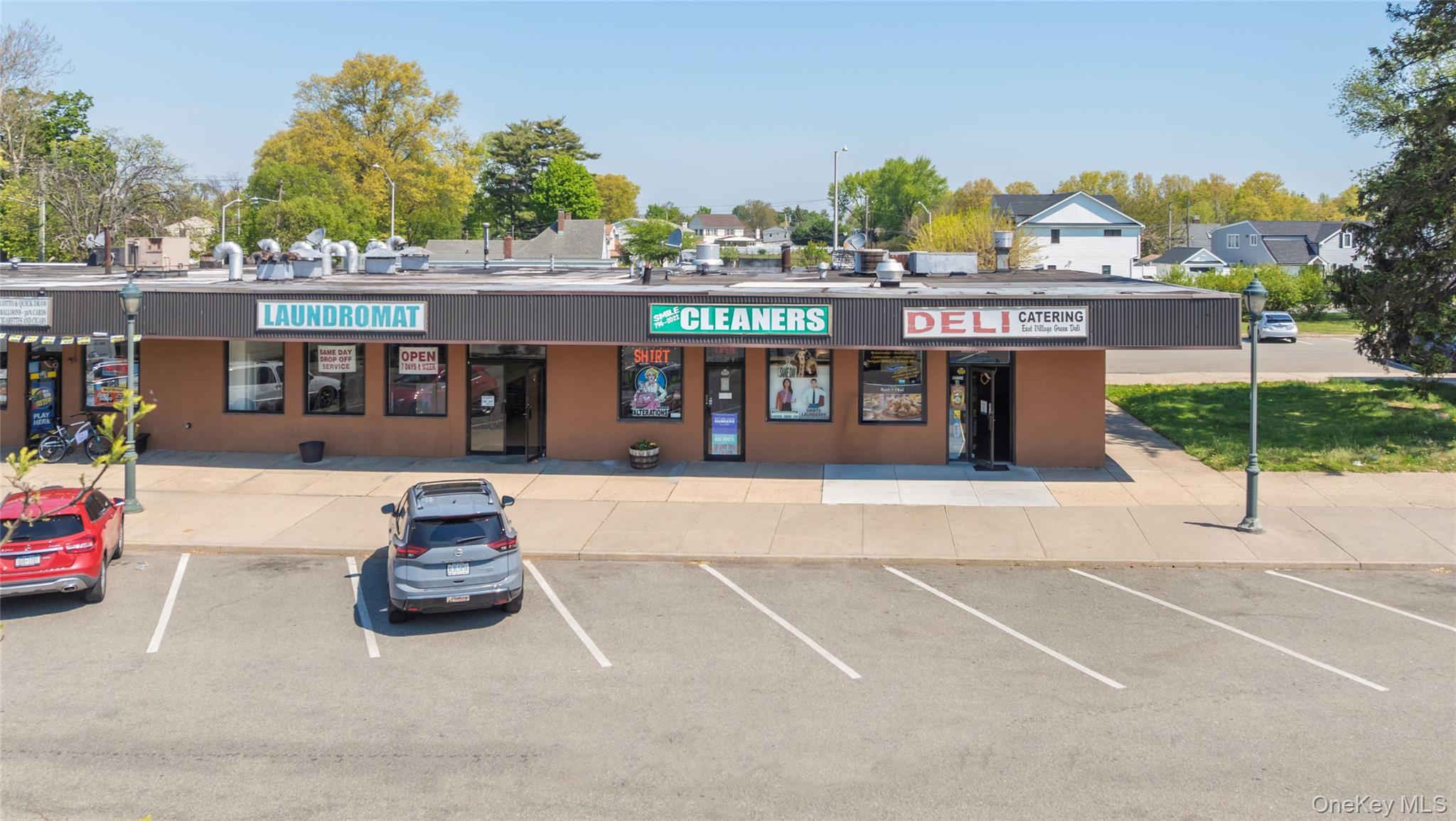 6 6 East Village Green E – For Sale photo 2