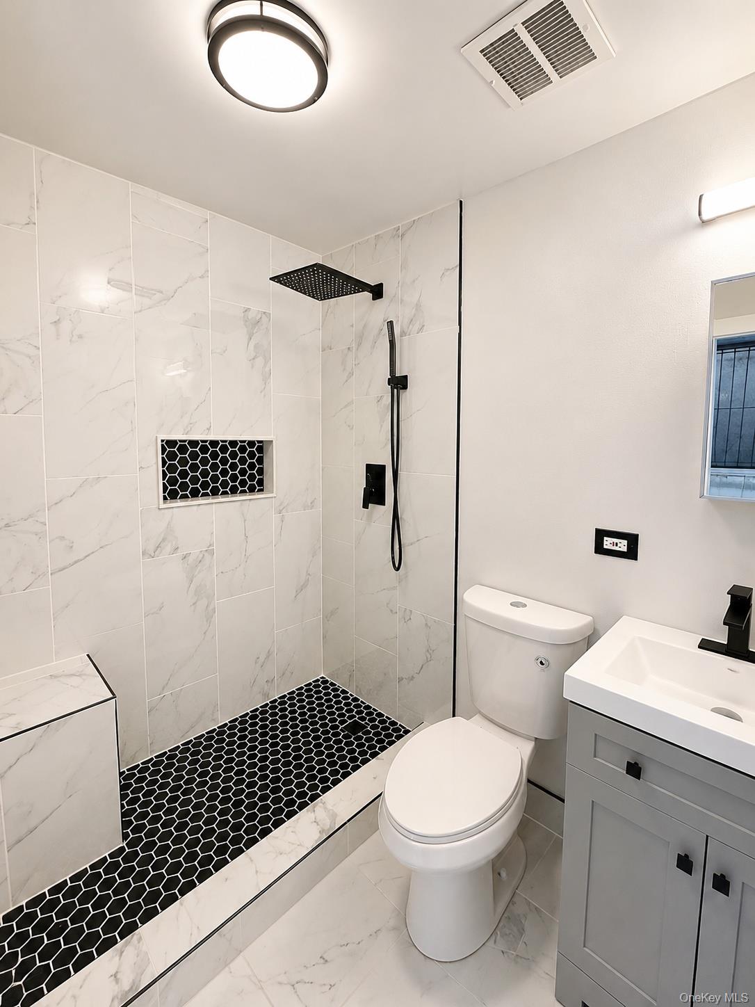 3240 Netherland Avenue, Unit 1C photo 5