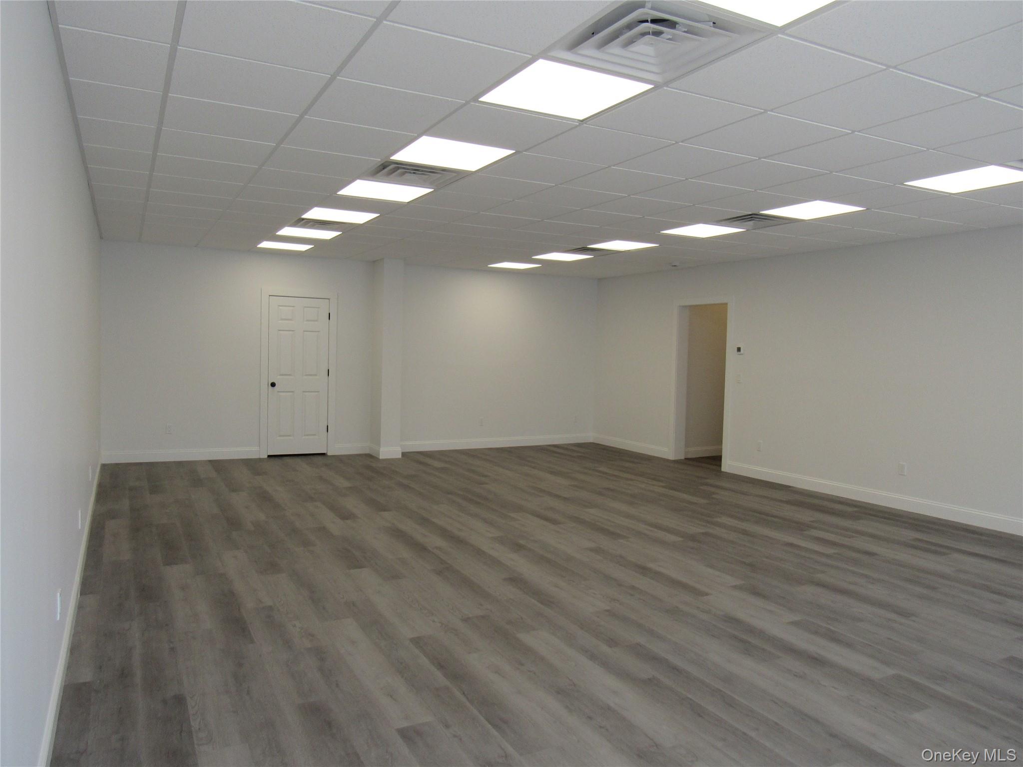 123 Grand Street – For Rent photo 4