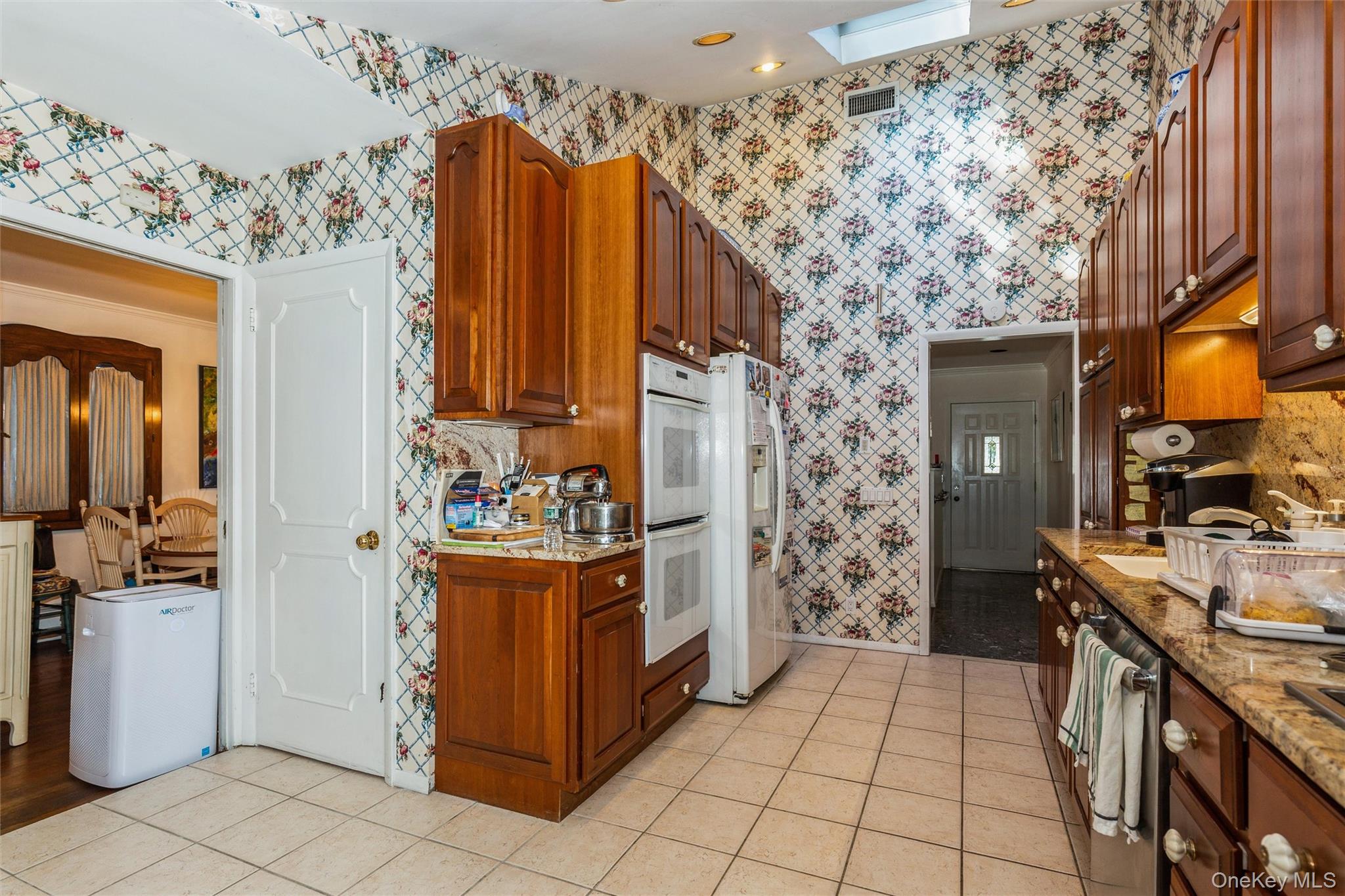602 Garden Lane – For Sale photo 19