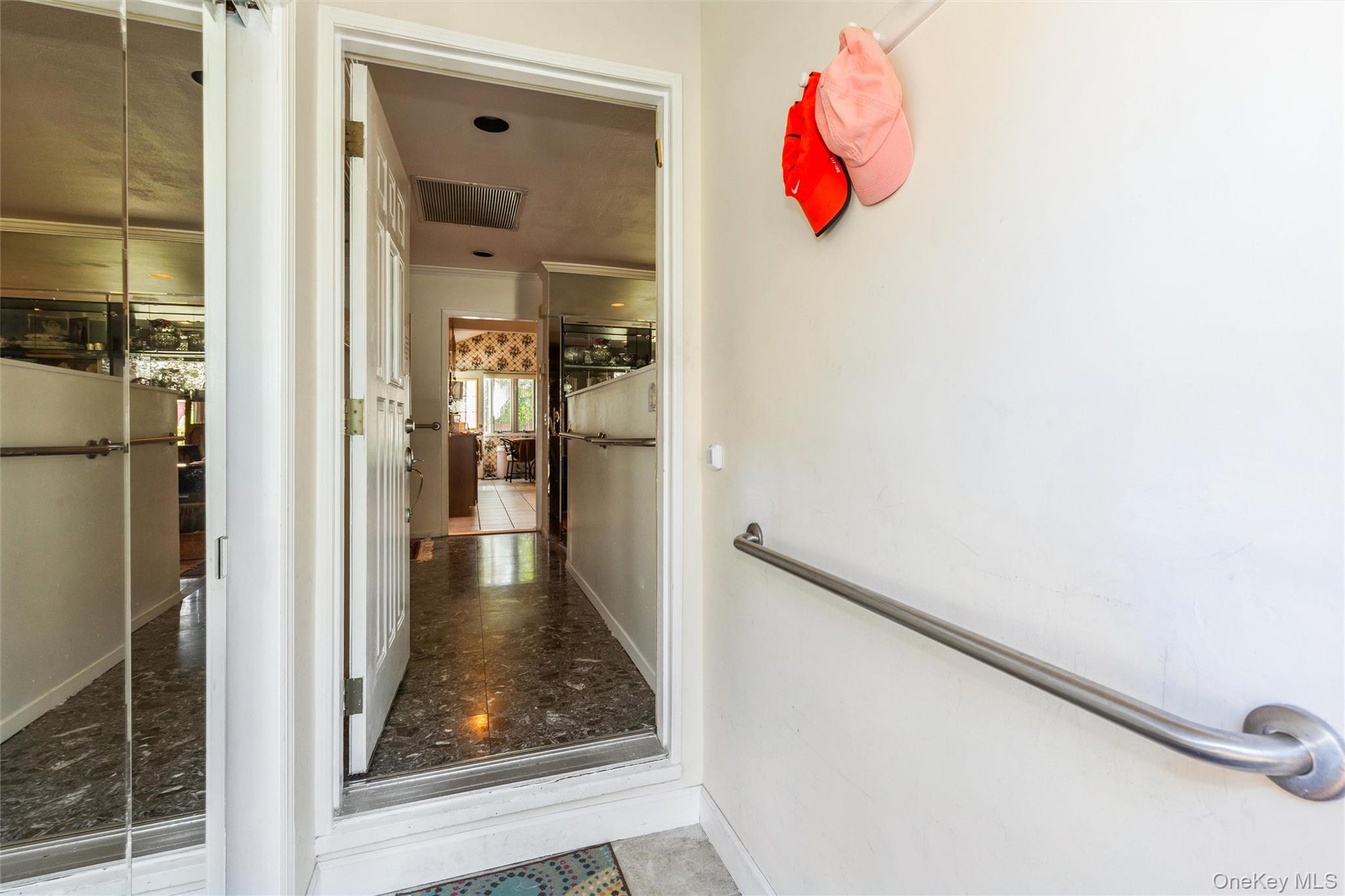 602 Garden Lane – For Sale photo 32