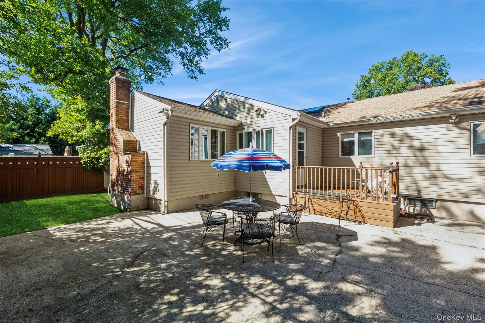 602 Garden Lane – For Sale photo 8