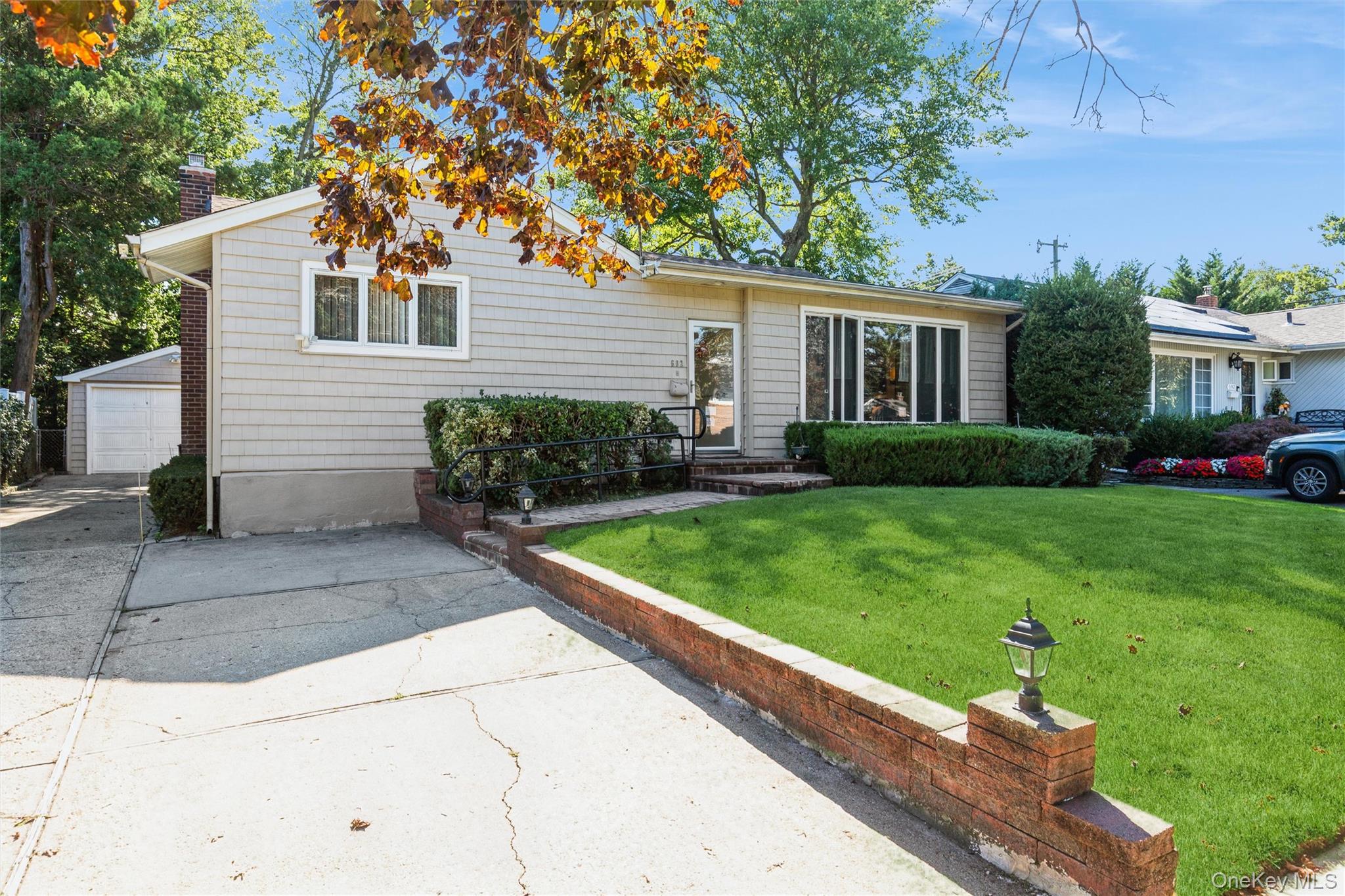 602 Garden Lane – For Sale photo 4