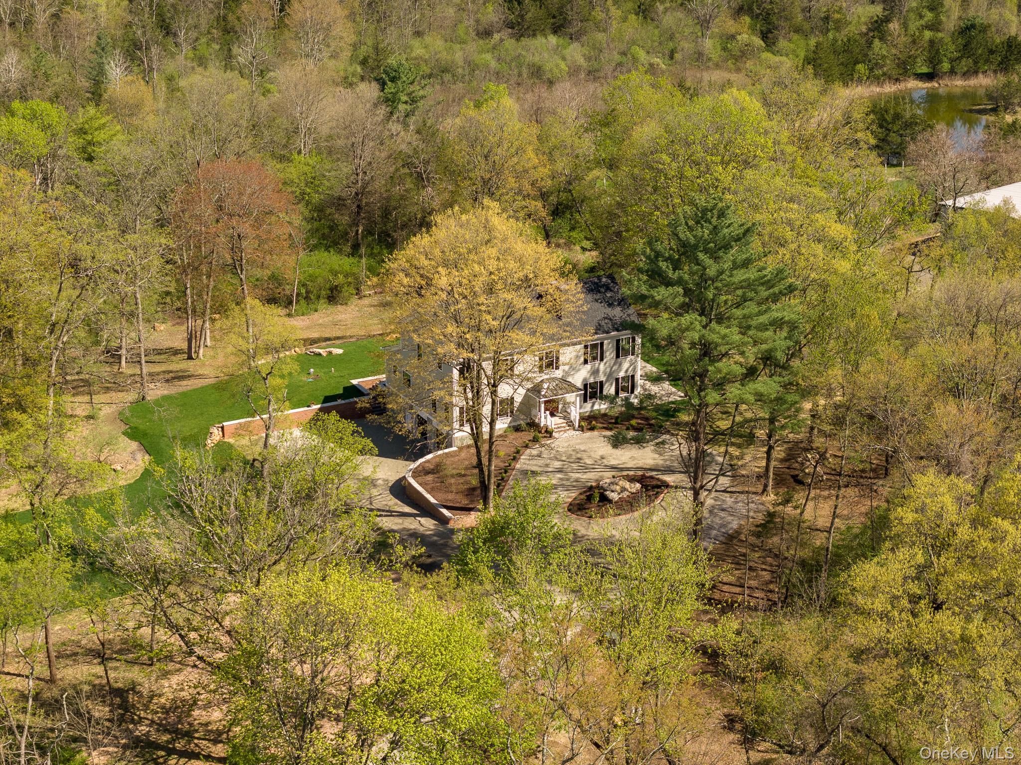 397 Viewmont Road – For Sale photo 46