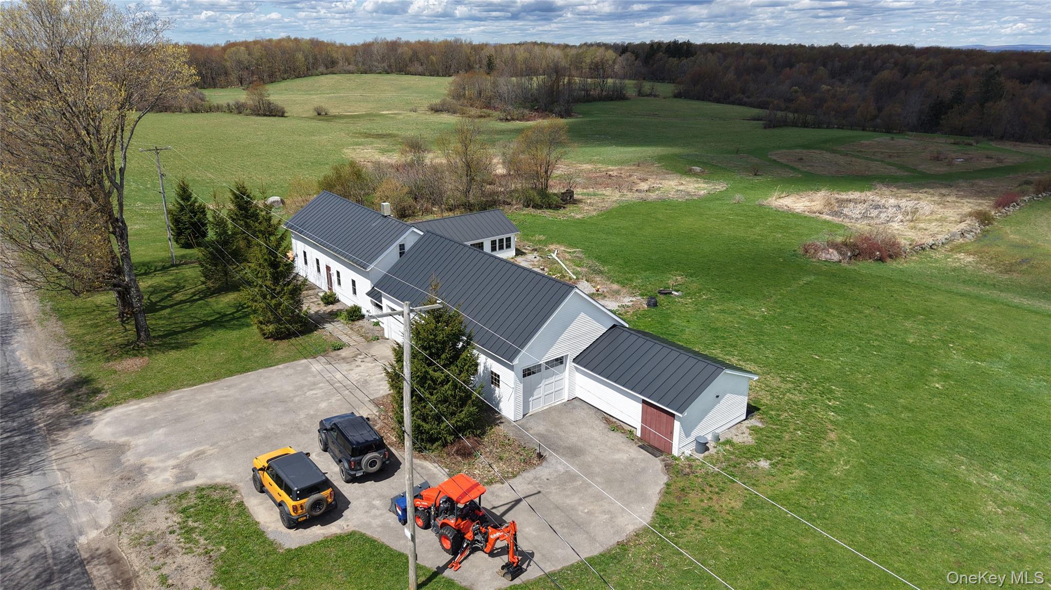 1702 Diary Hill Road – For Sale