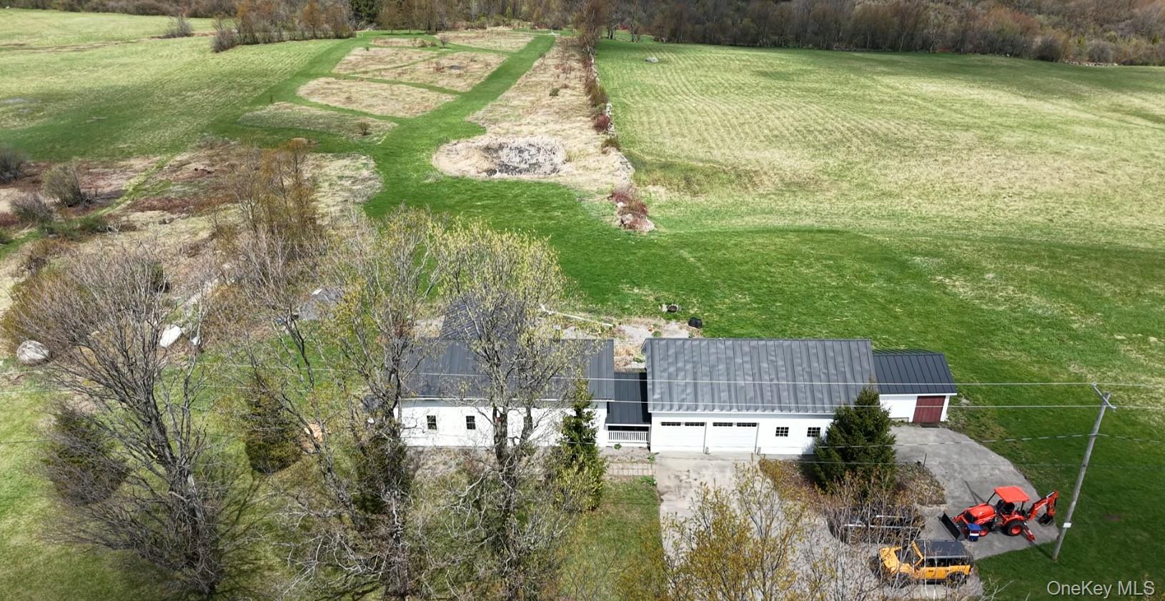 1702 Diary Hill Road – For Sale photo 3