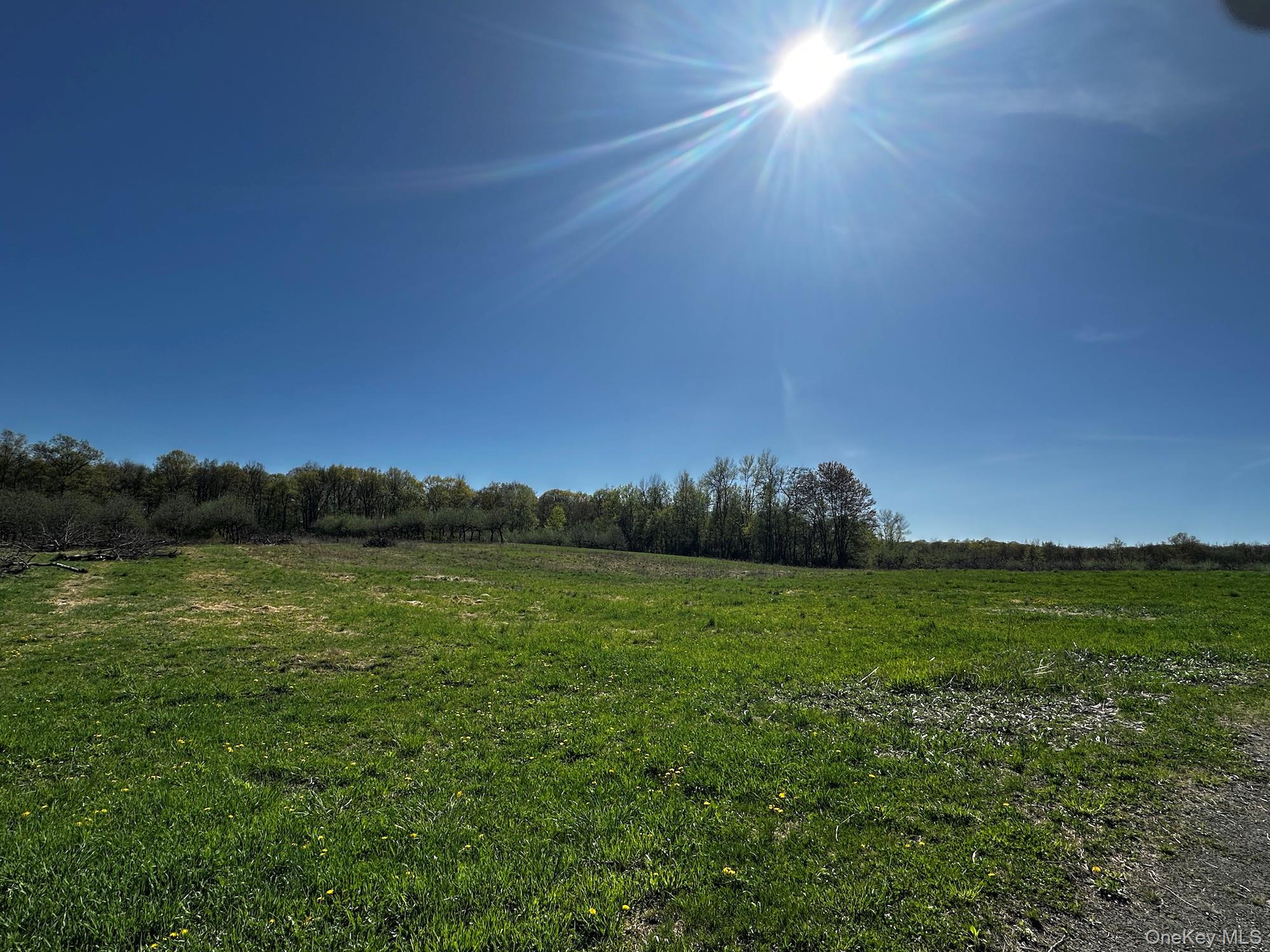 Route 32 S – For Sale
