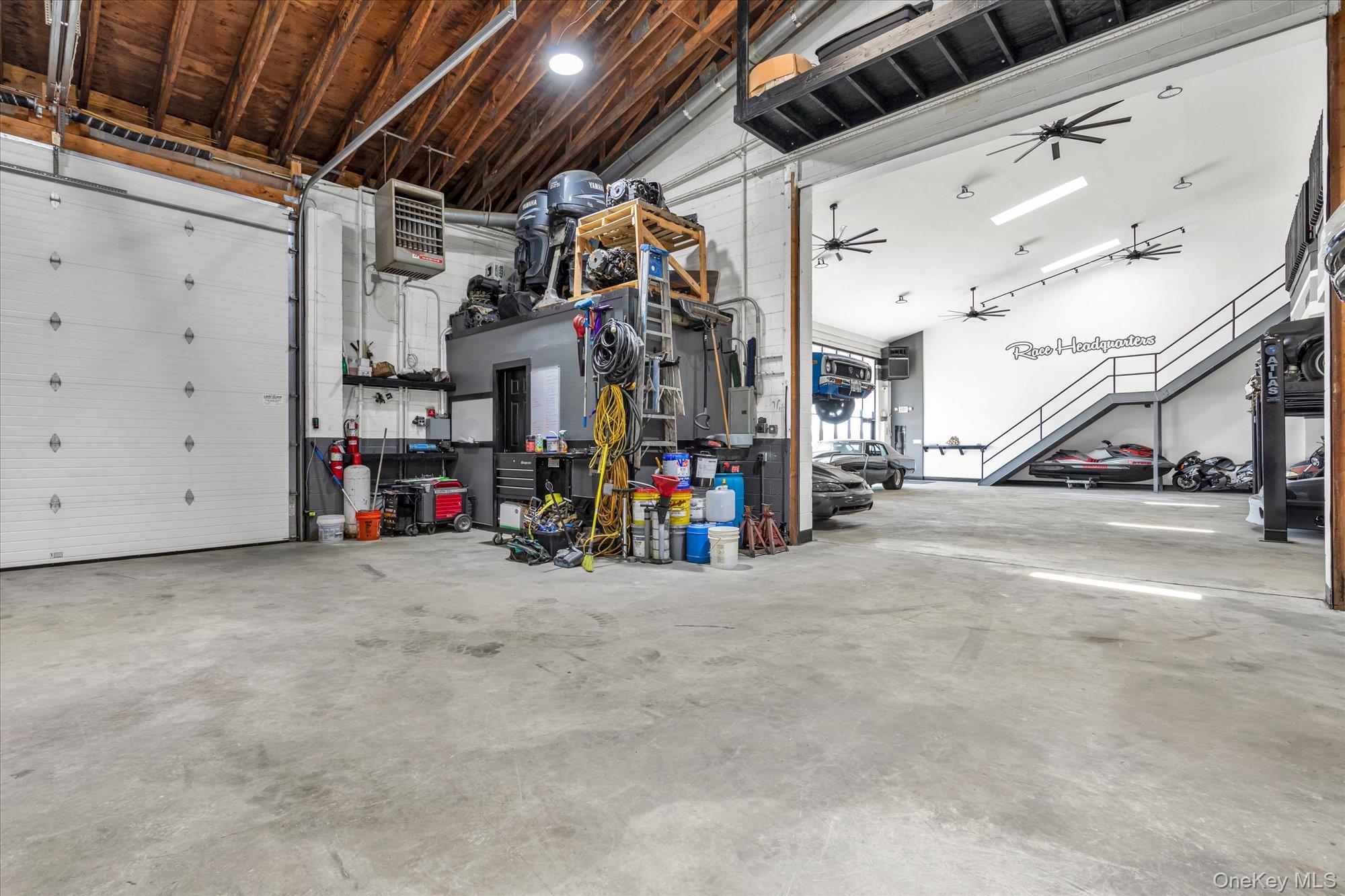 312-314 Woodcleft Avenue – For Sale photo 10