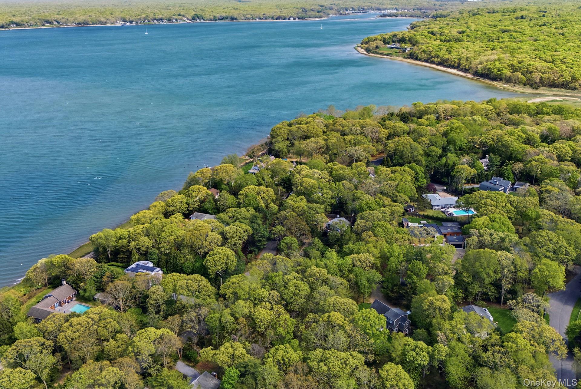 27 Three Mile Harbor Drive – For Sale photo 4