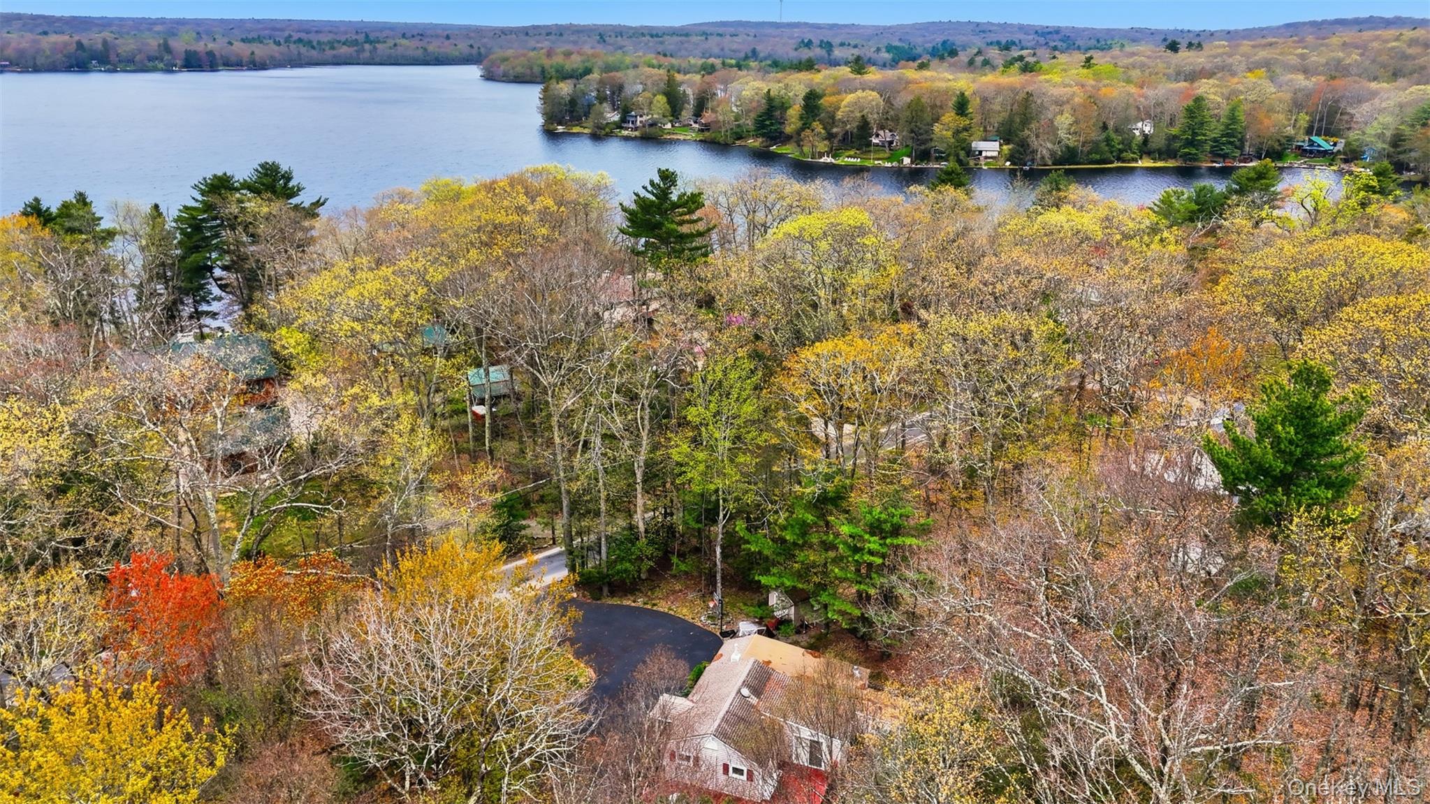 136 N Shore Drive – For Sale photo 6