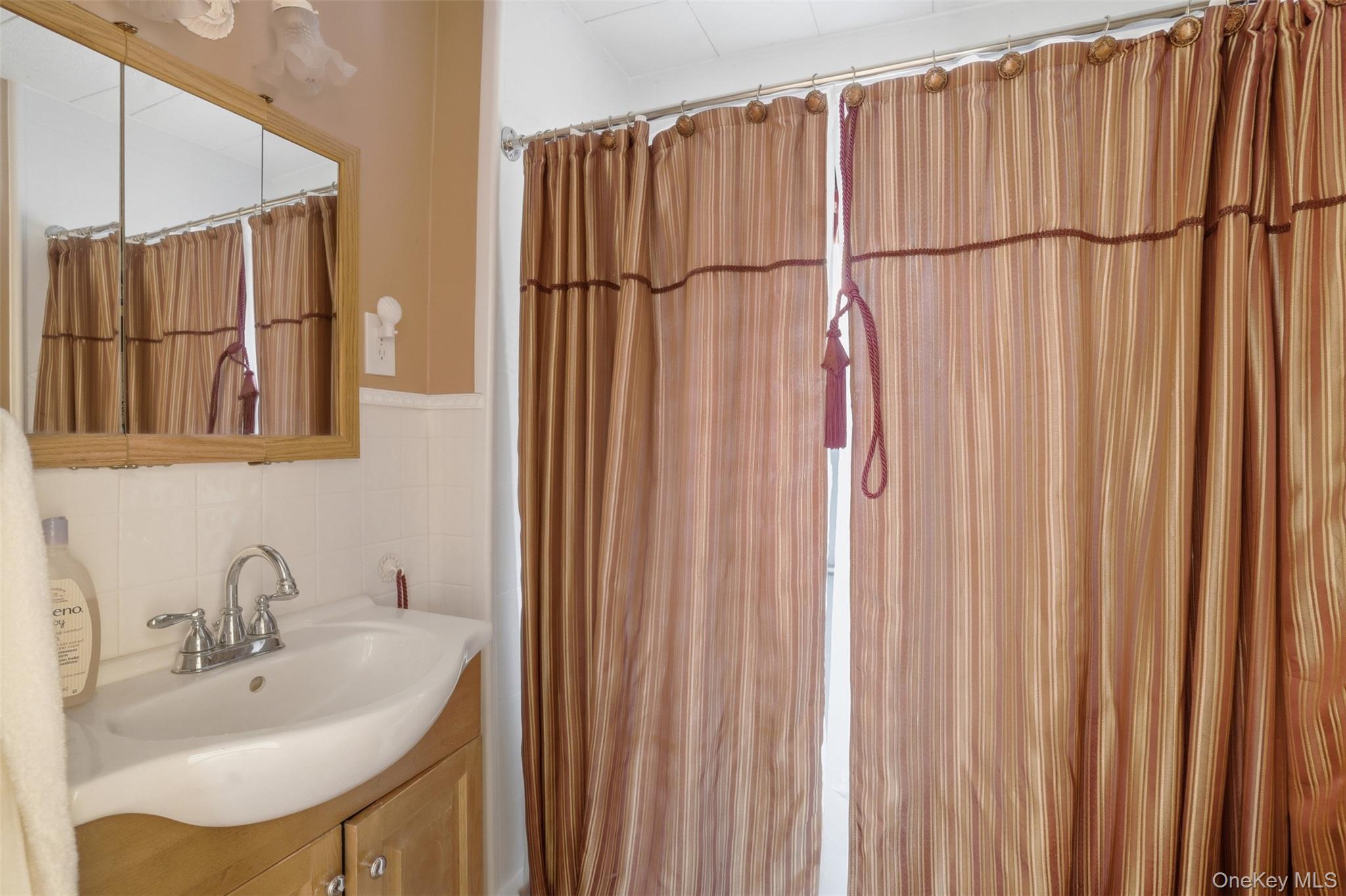 136 N Shore Drive – For Sale photo 21