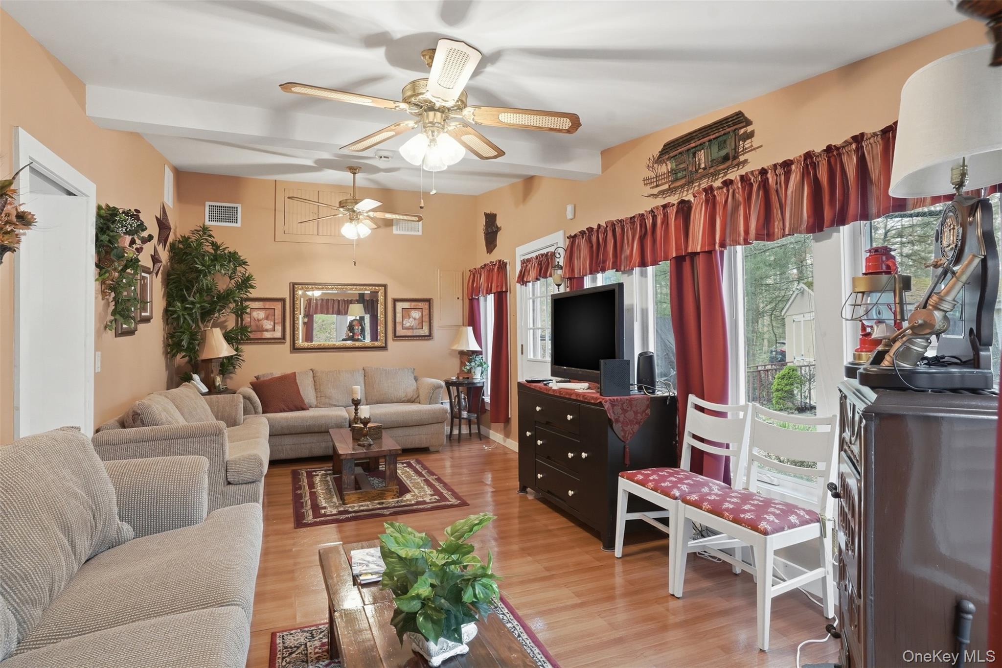 136 N Shore Drive – For Sale photo 11