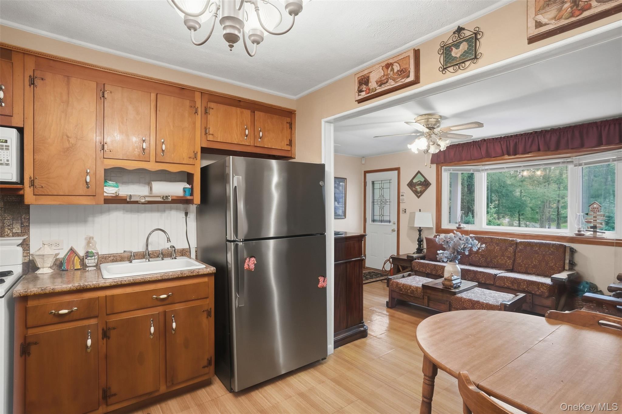 136 N Shore Drive – For Sale photo 14