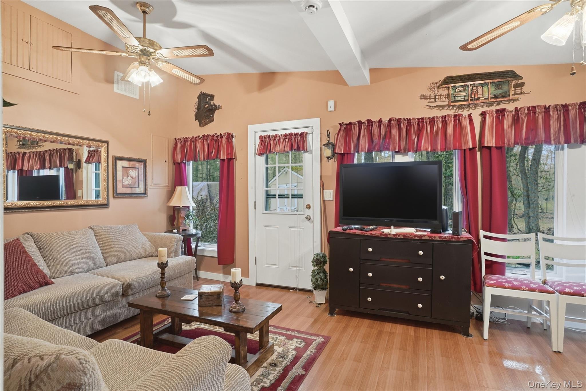136 N Shore Drive – For Sale photo 10