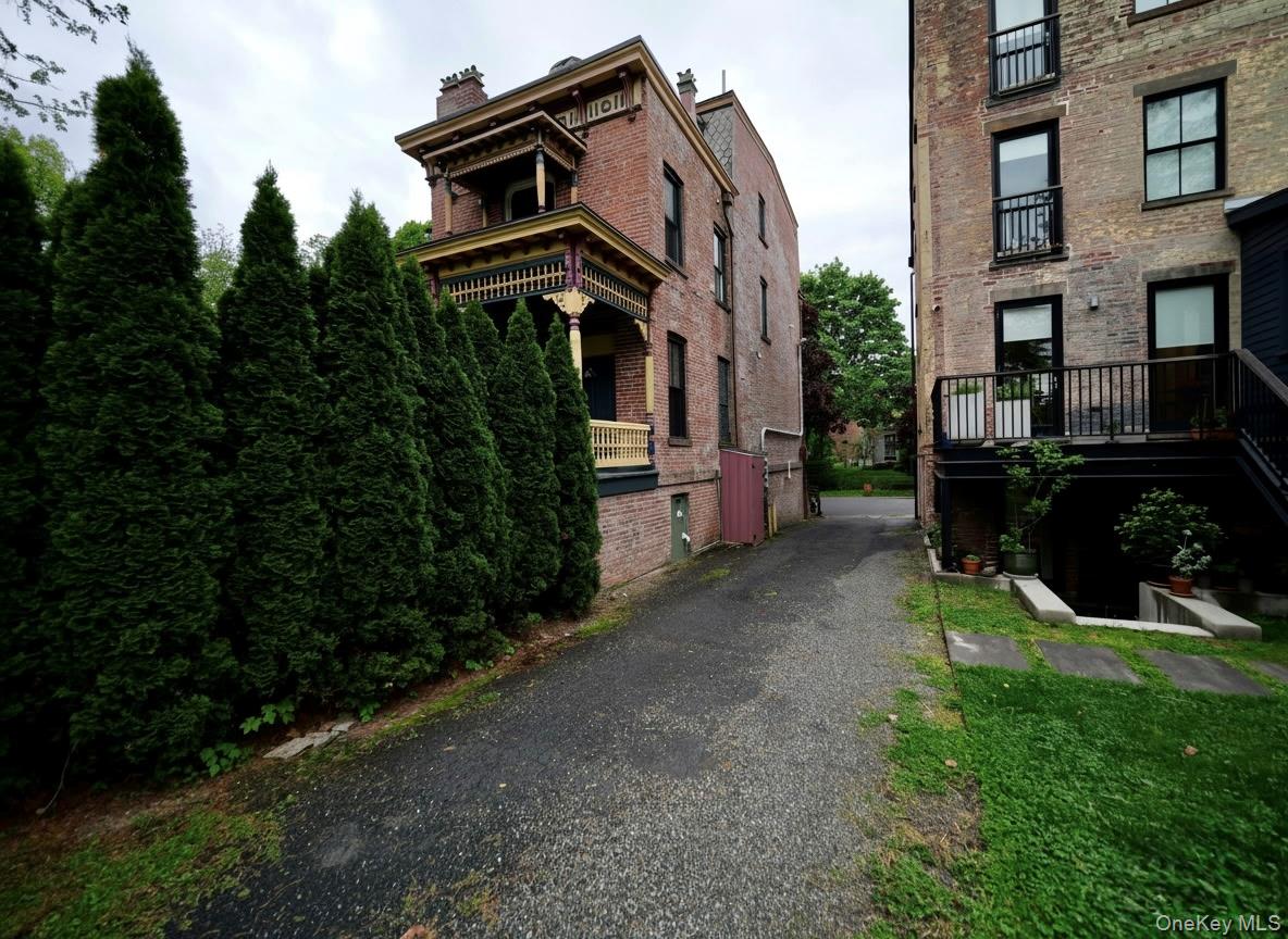 4 Grand Street, Unit 2 photo 24