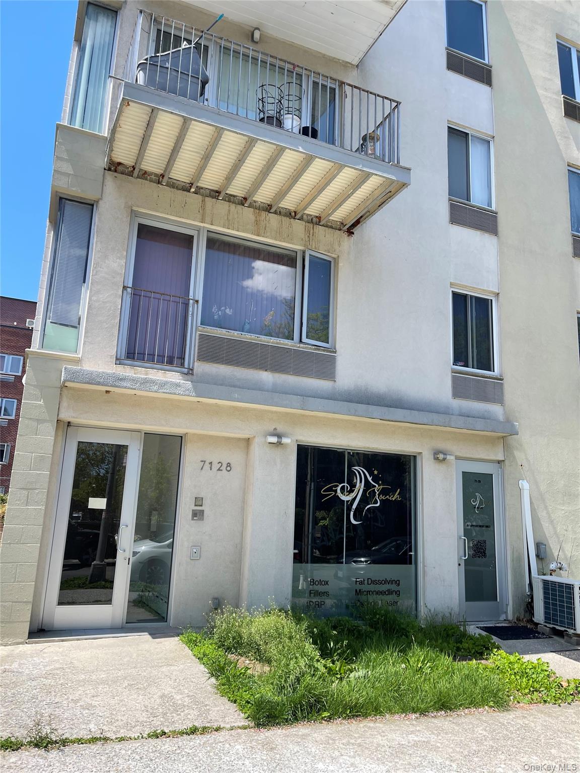 71-28 163rd Street, Unit 3B