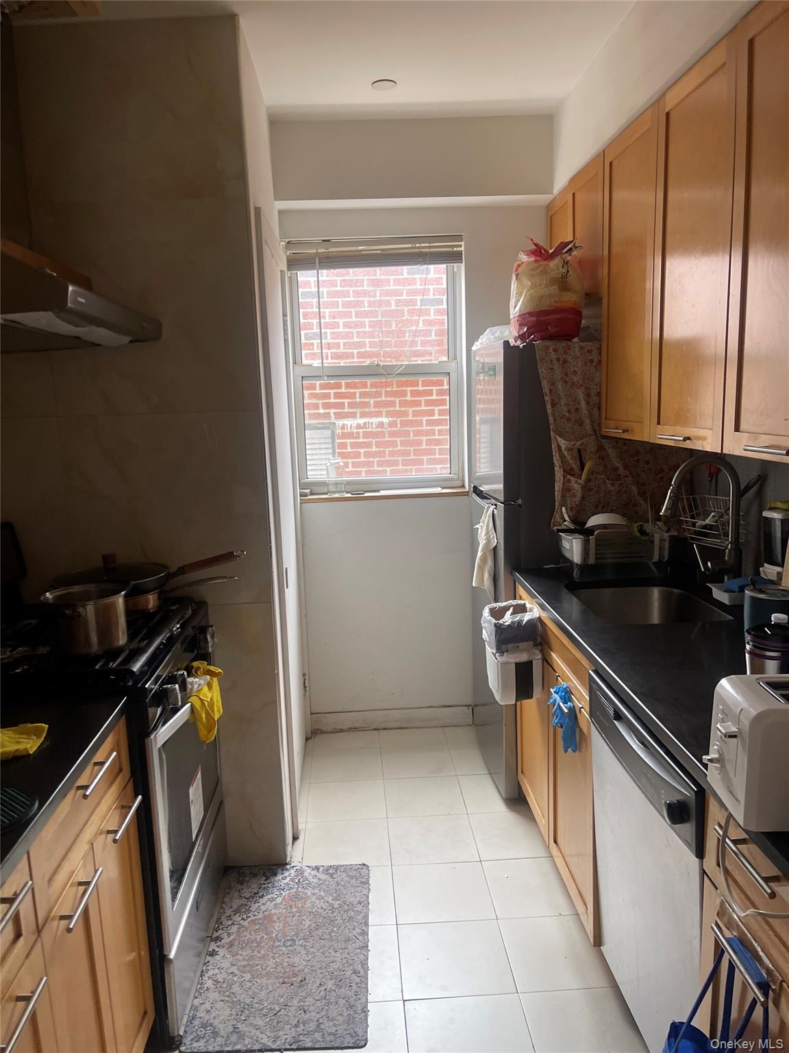 71-28 163rd Street, Unit 3B photo 5