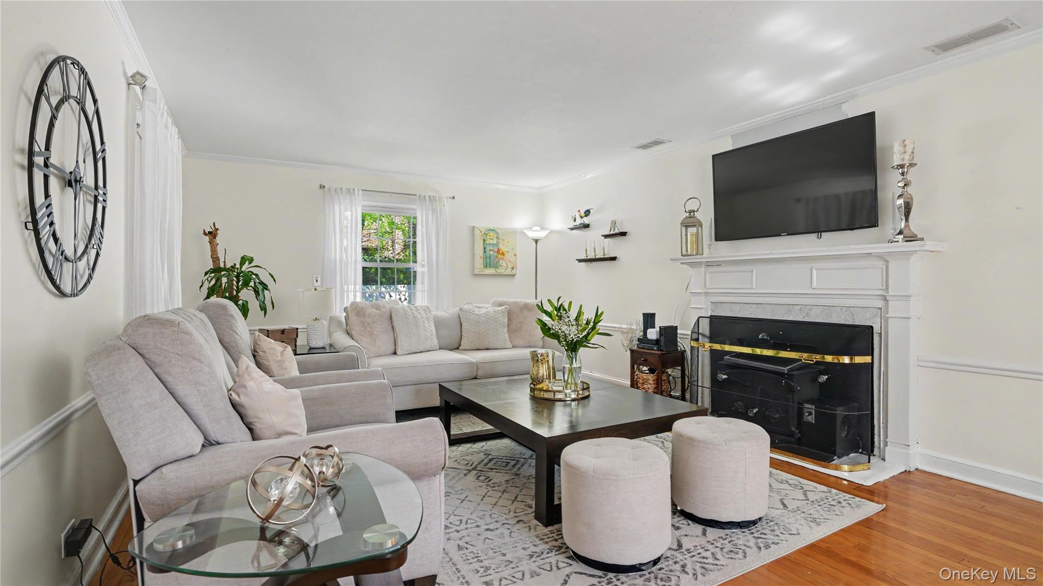 370 Summit Avenue – For Sale photo 3