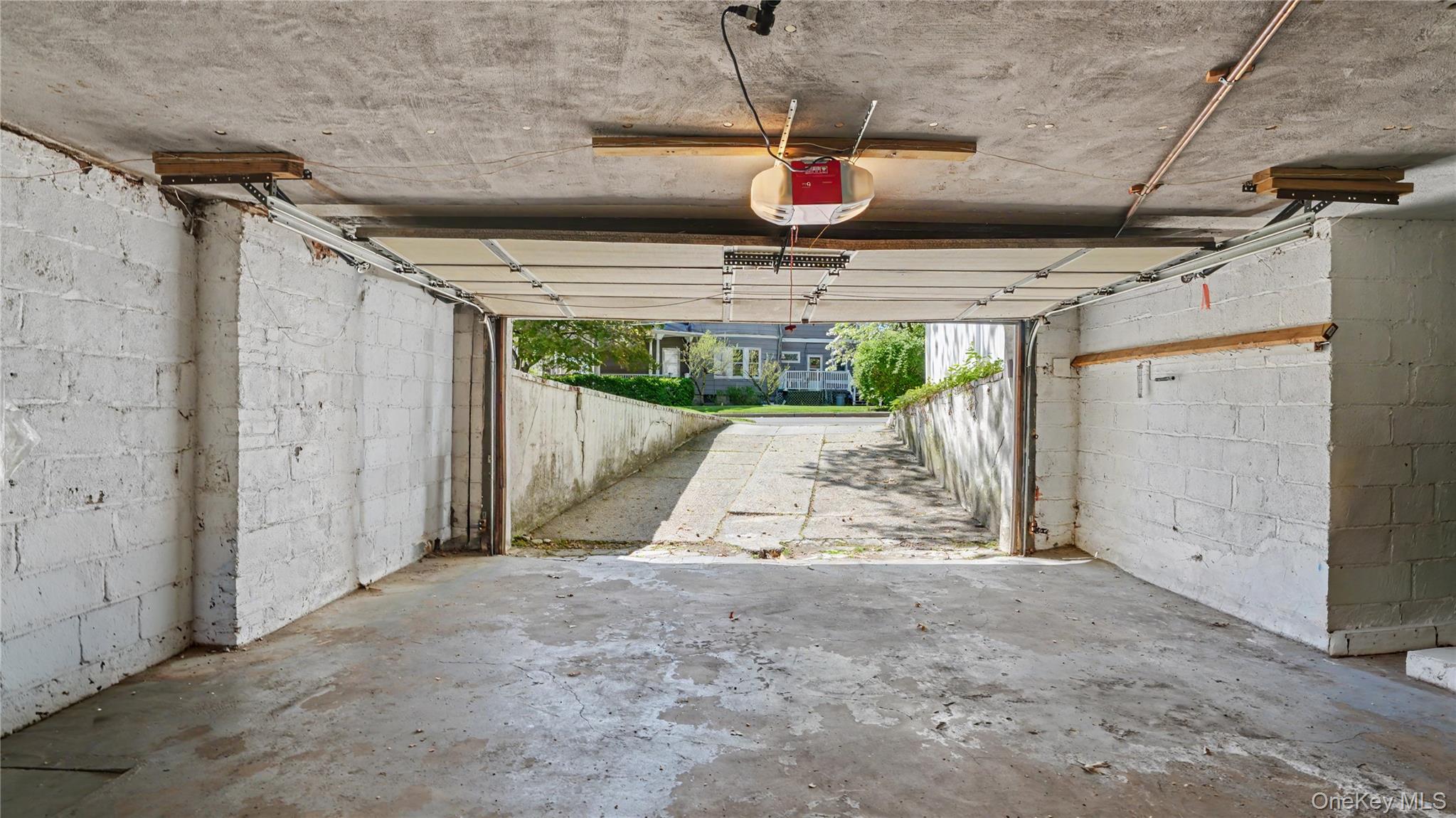 370 Summit Avenue – For Sale photo 14