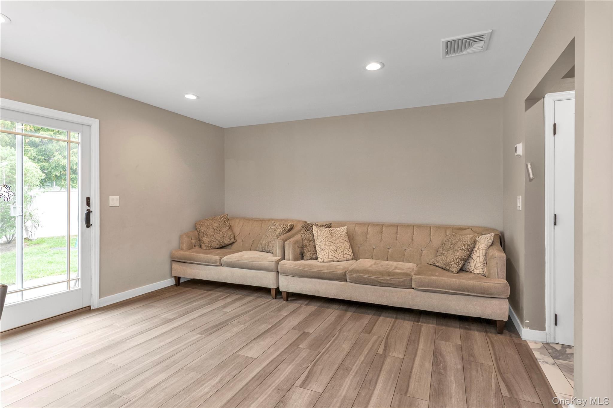 816 Cliffside Avenue – For Sale photo 11