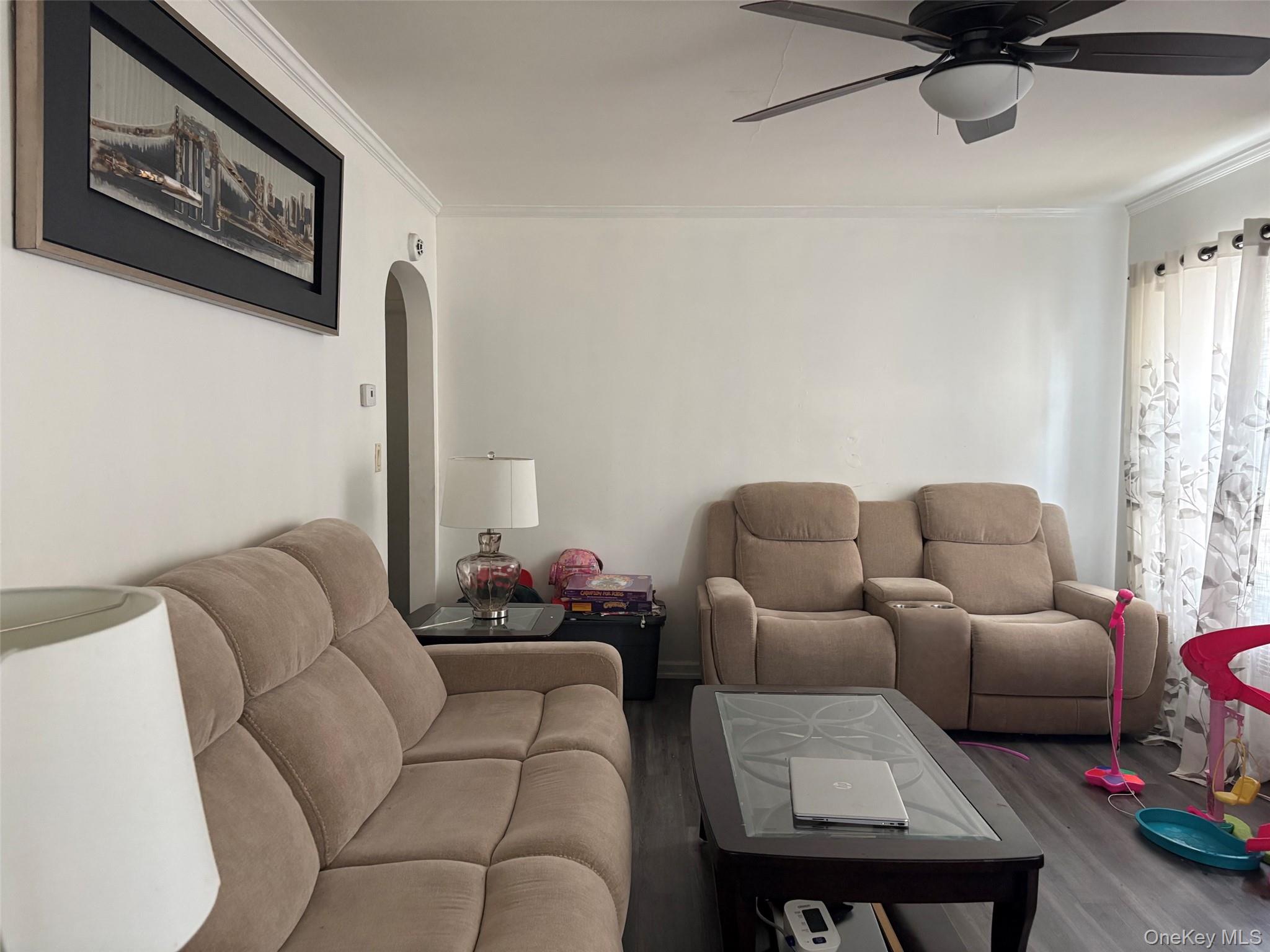 91 Broadway – For Sale photo 3