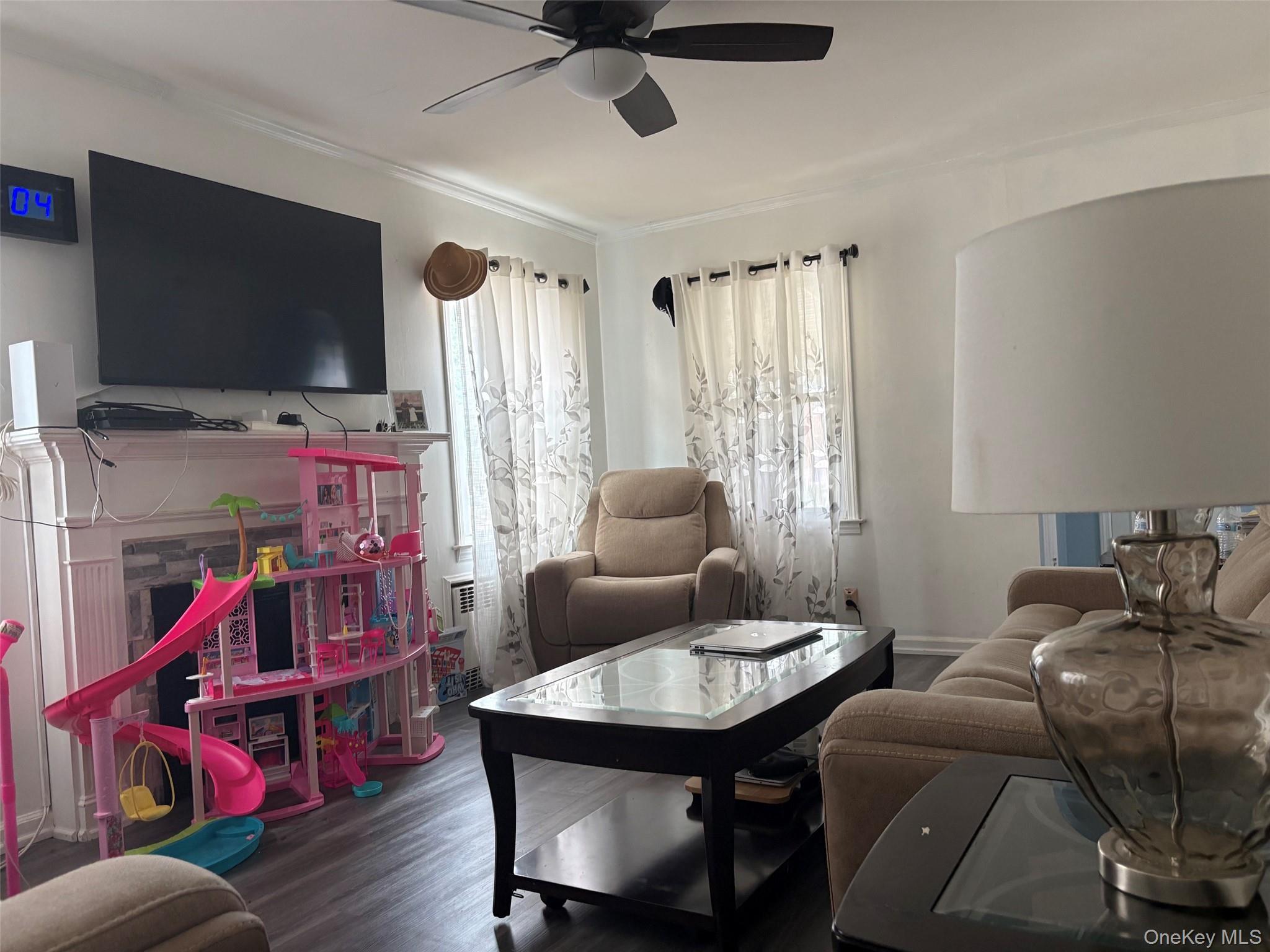 91 Broadway – For Sale photo 4
