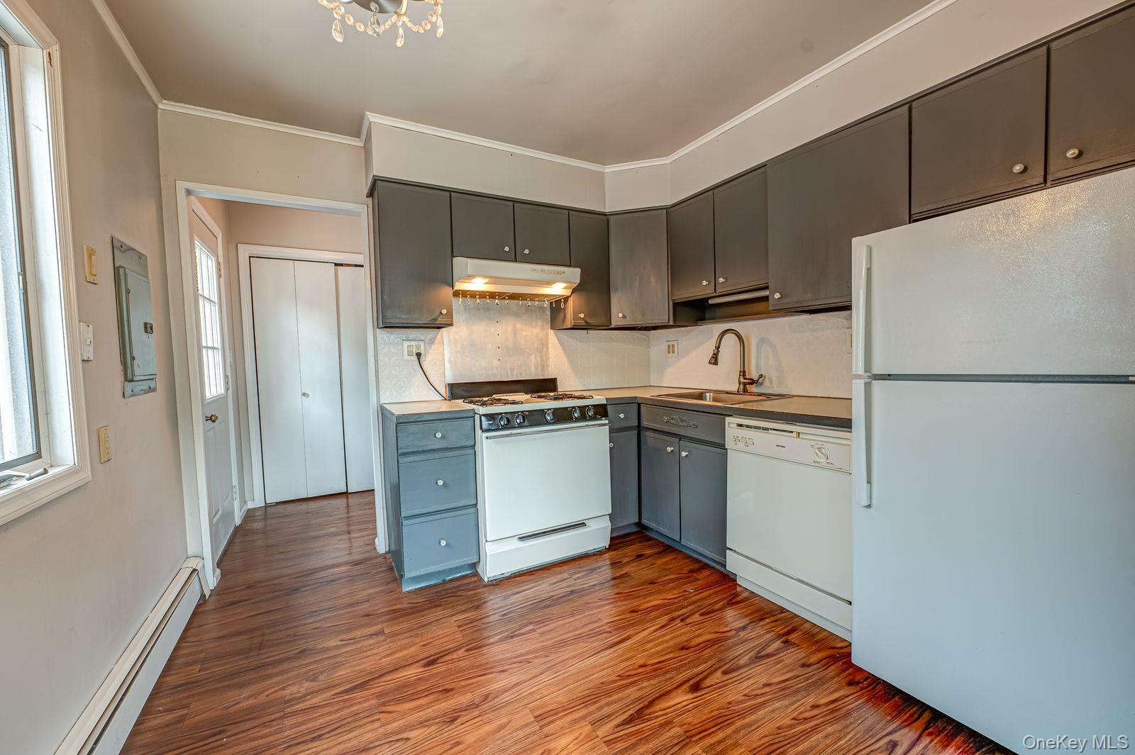 410 3rd Avenue – For Sale photo 10