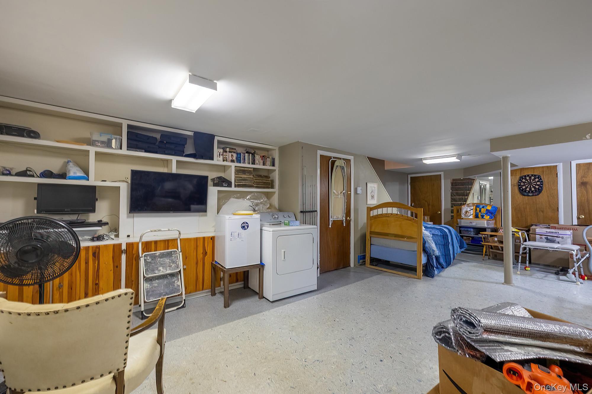 158 Rolling Way – For Sale photo 21