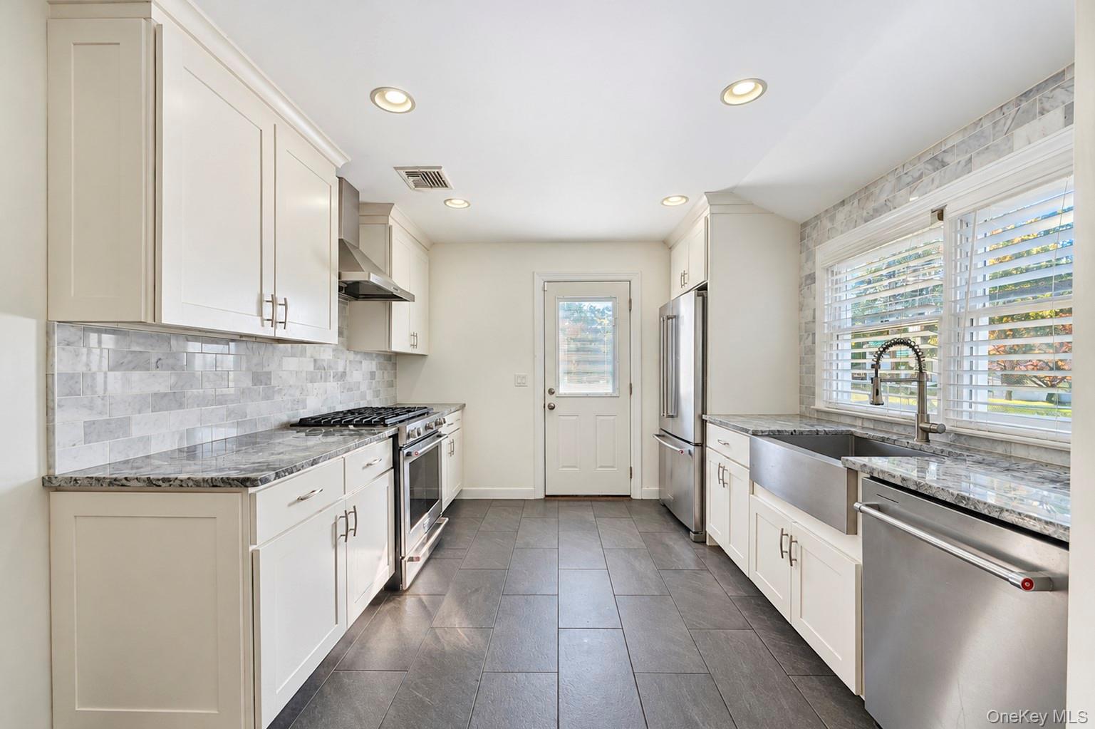 331 Broadway – For Sale photo 15