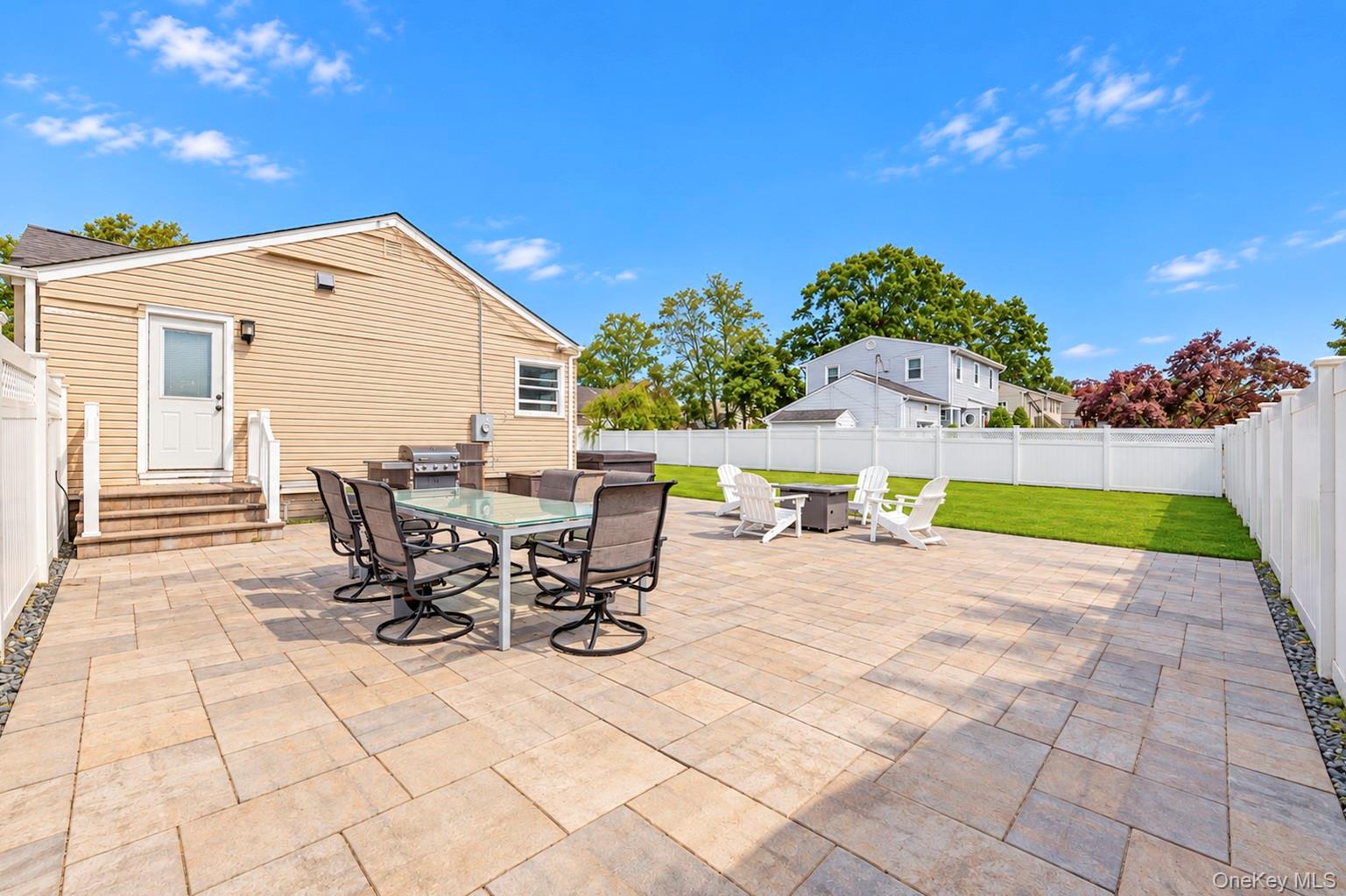 331 Broadway – For Sale photo 37