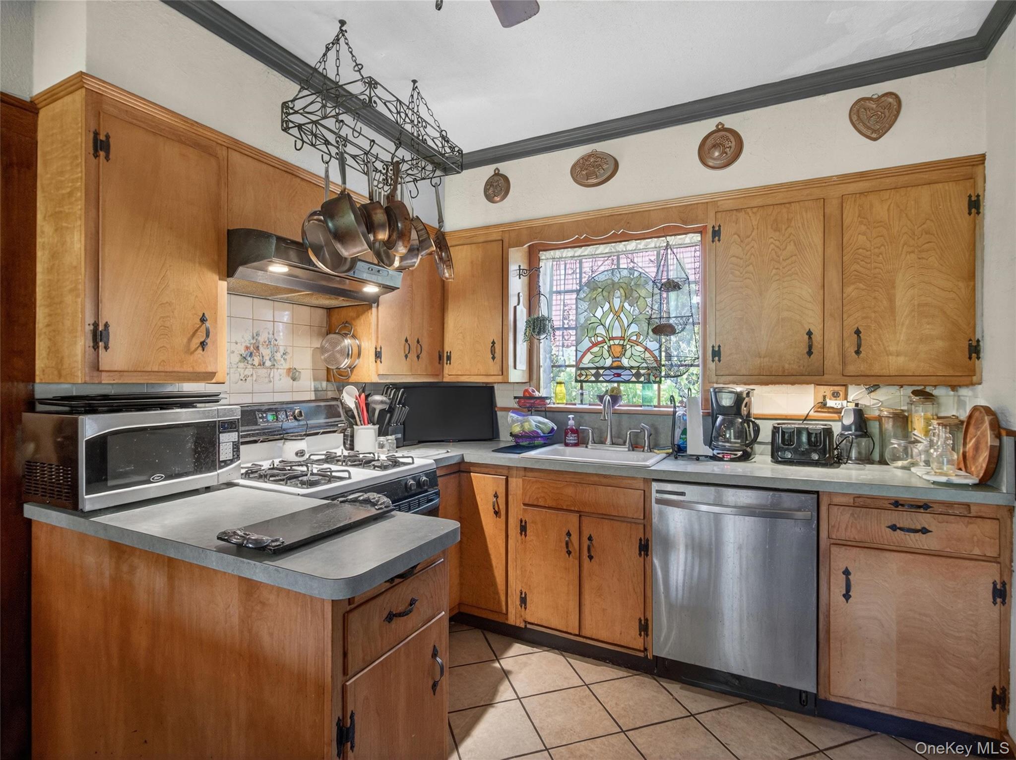 1 Lawrence Street – For Sale photo 9