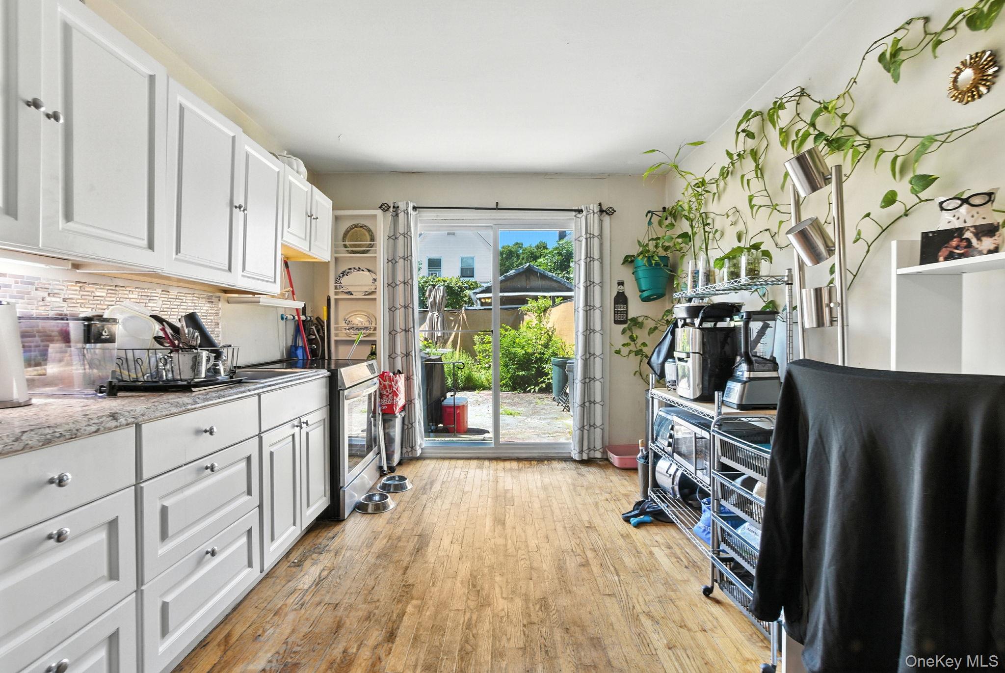 61-26 Booth Street – For Sale photo 31