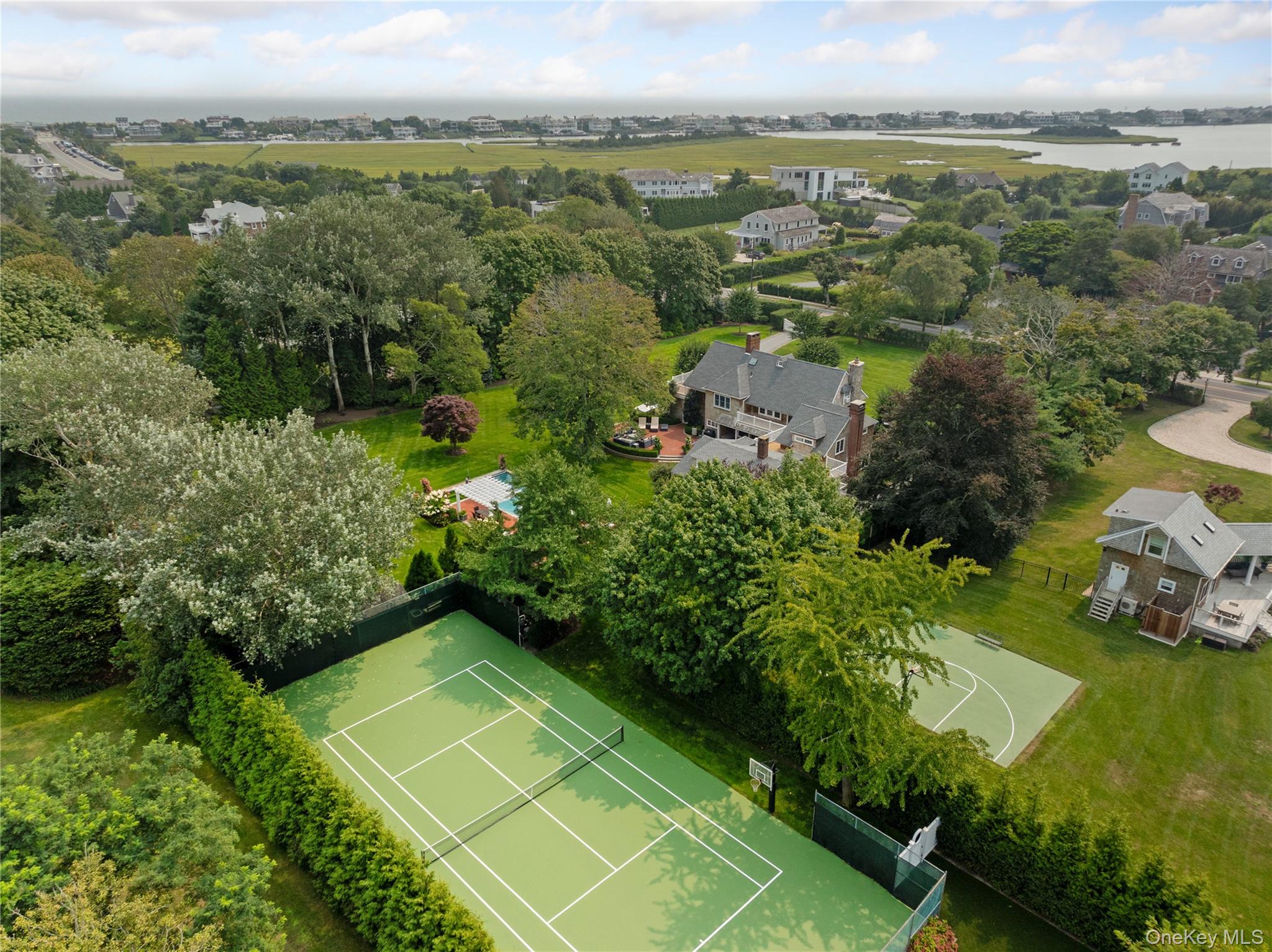 92 Beach Lane – For Sale photo 3