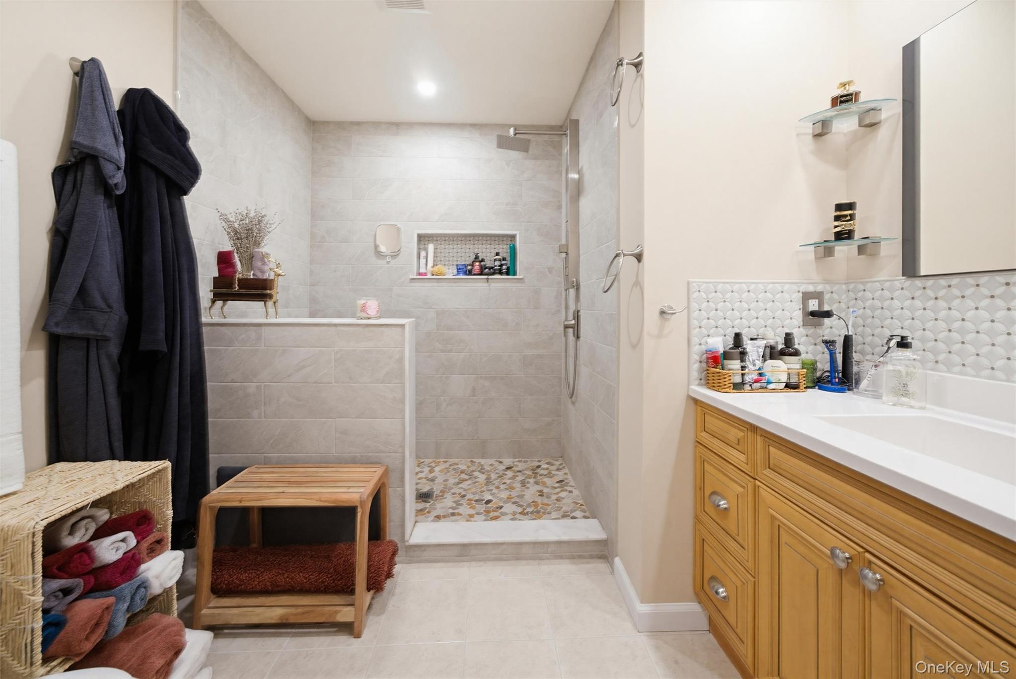 60 Long Lane – For Sale photo 17