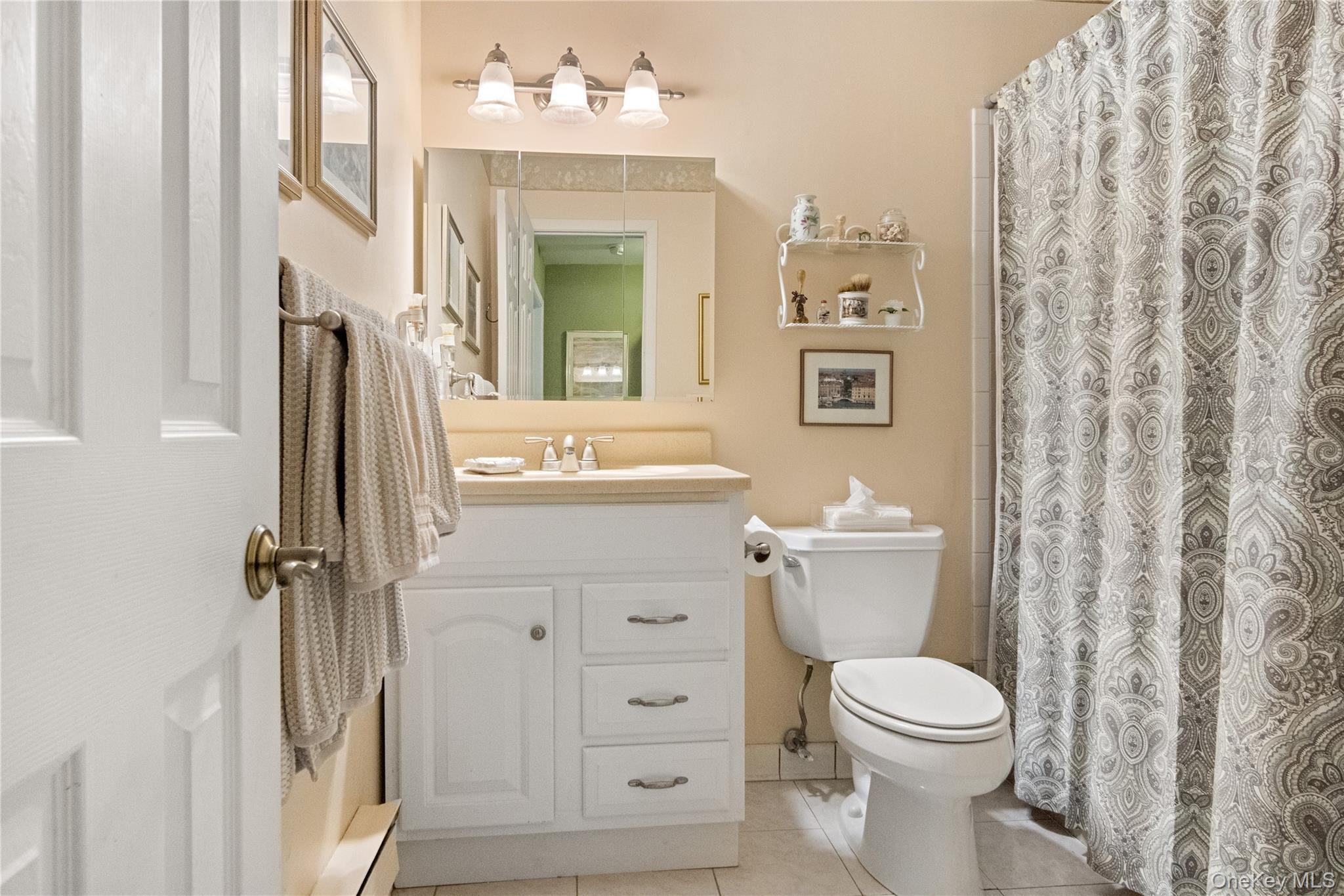 292 Richard Court, Unit 292 photo 19