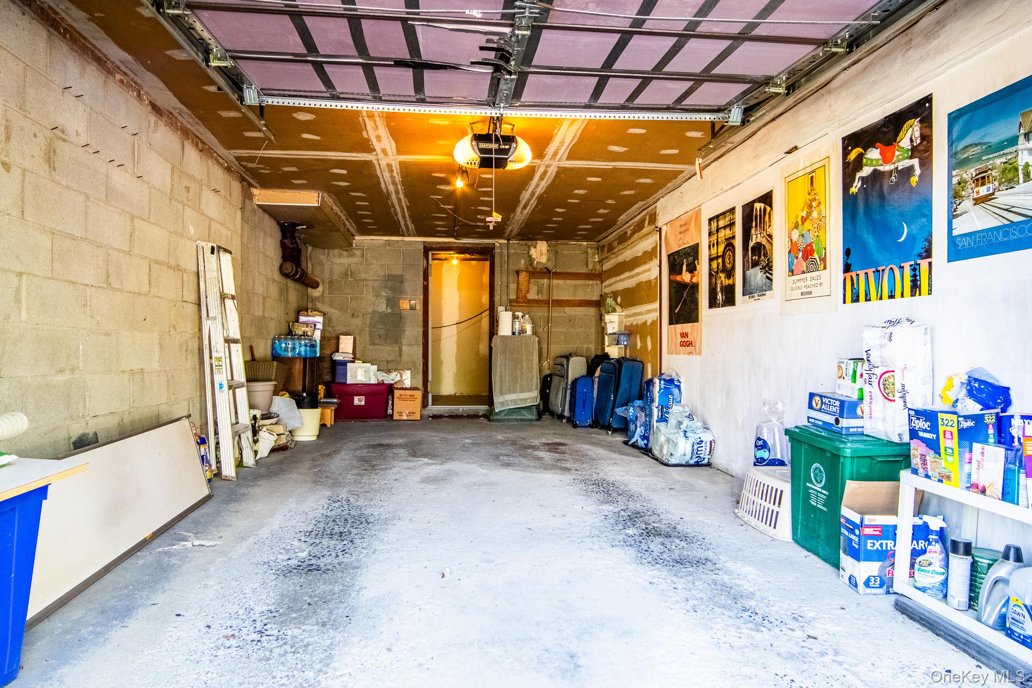 292 Richard Court, Unit 292 photo 21