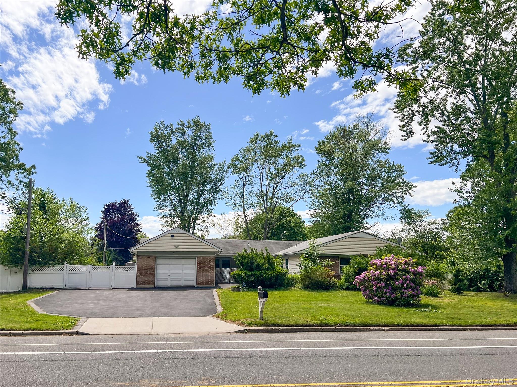1400 Stony Brook Road – For Sale photo 3