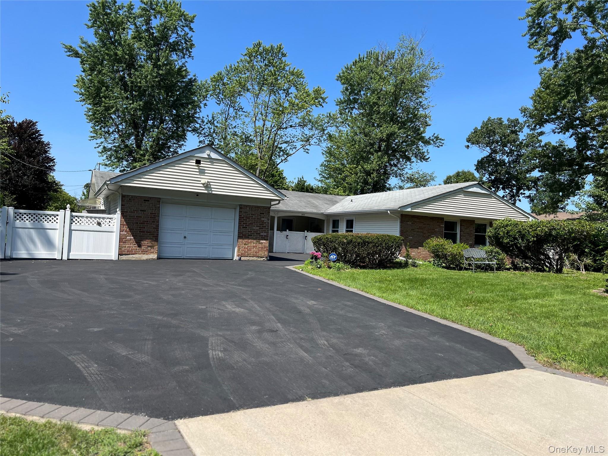 1400 Stony Brook Road – For Sale